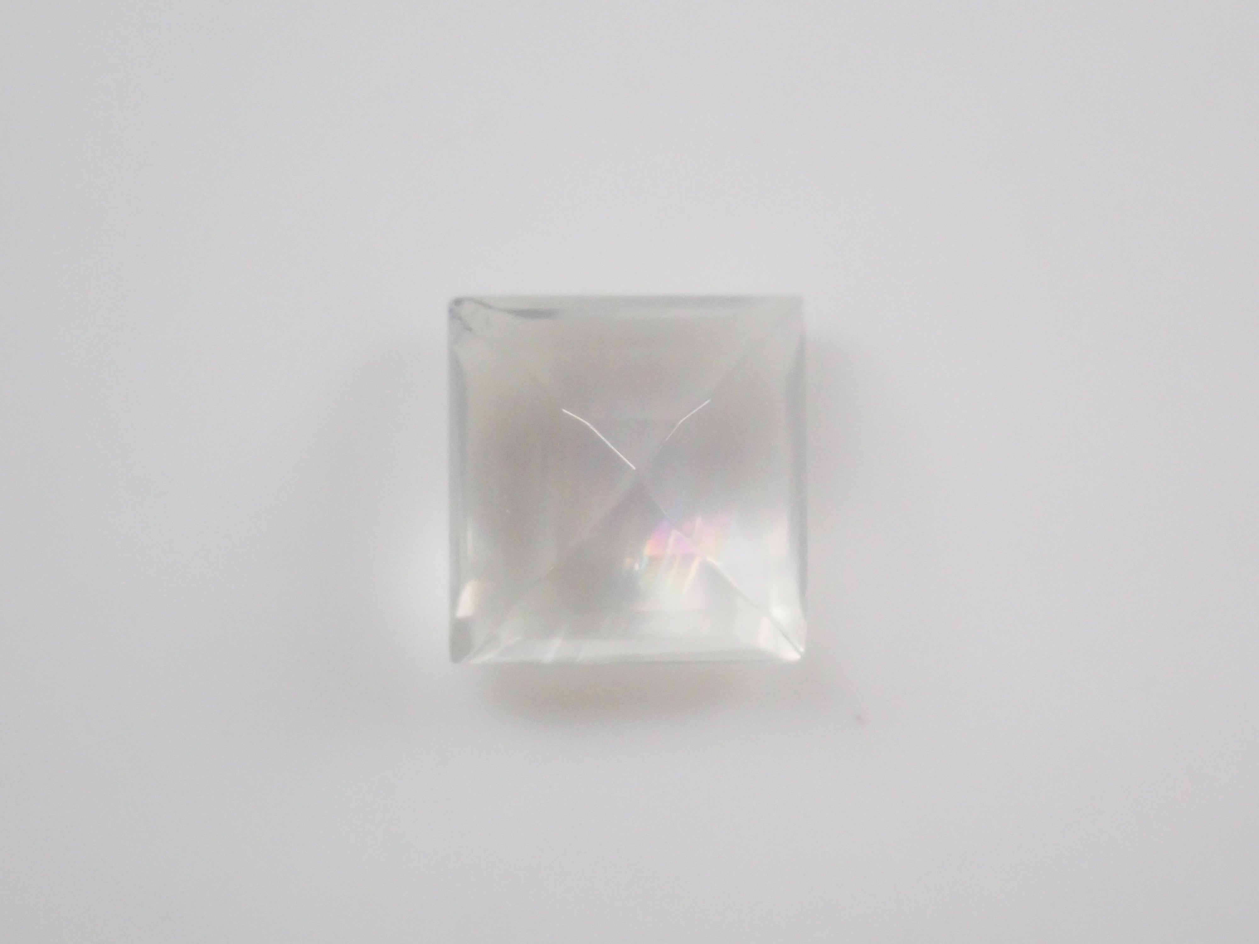 【8/3 22時販売】マラウイ産ムーンストーン（マラウイムーンストーン） 2.283ctルース