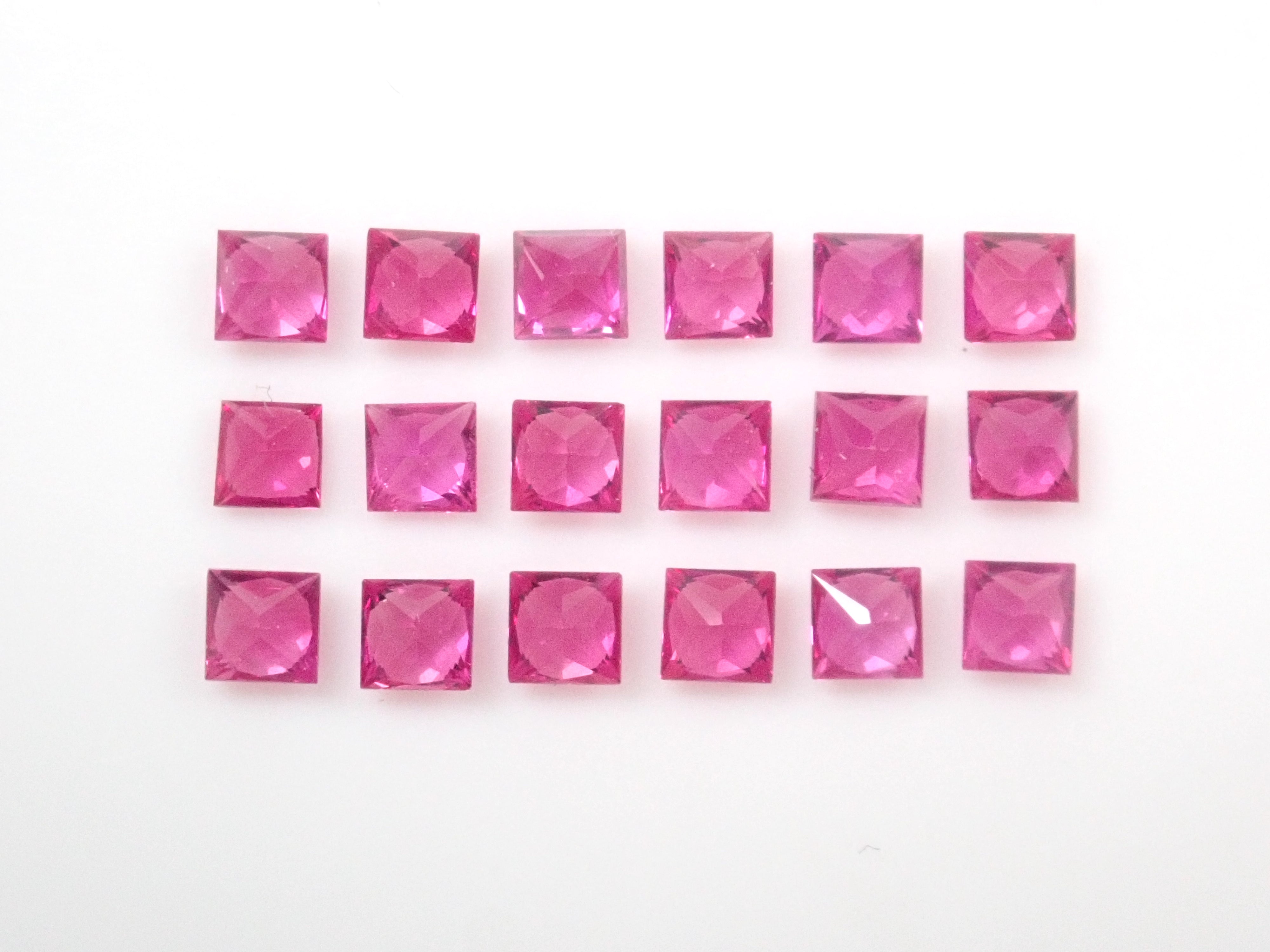 Limited to 18 stones: Mozambique ruby ​​(princess cut, 2.3-2.5mm) Multiple purchase discounts available