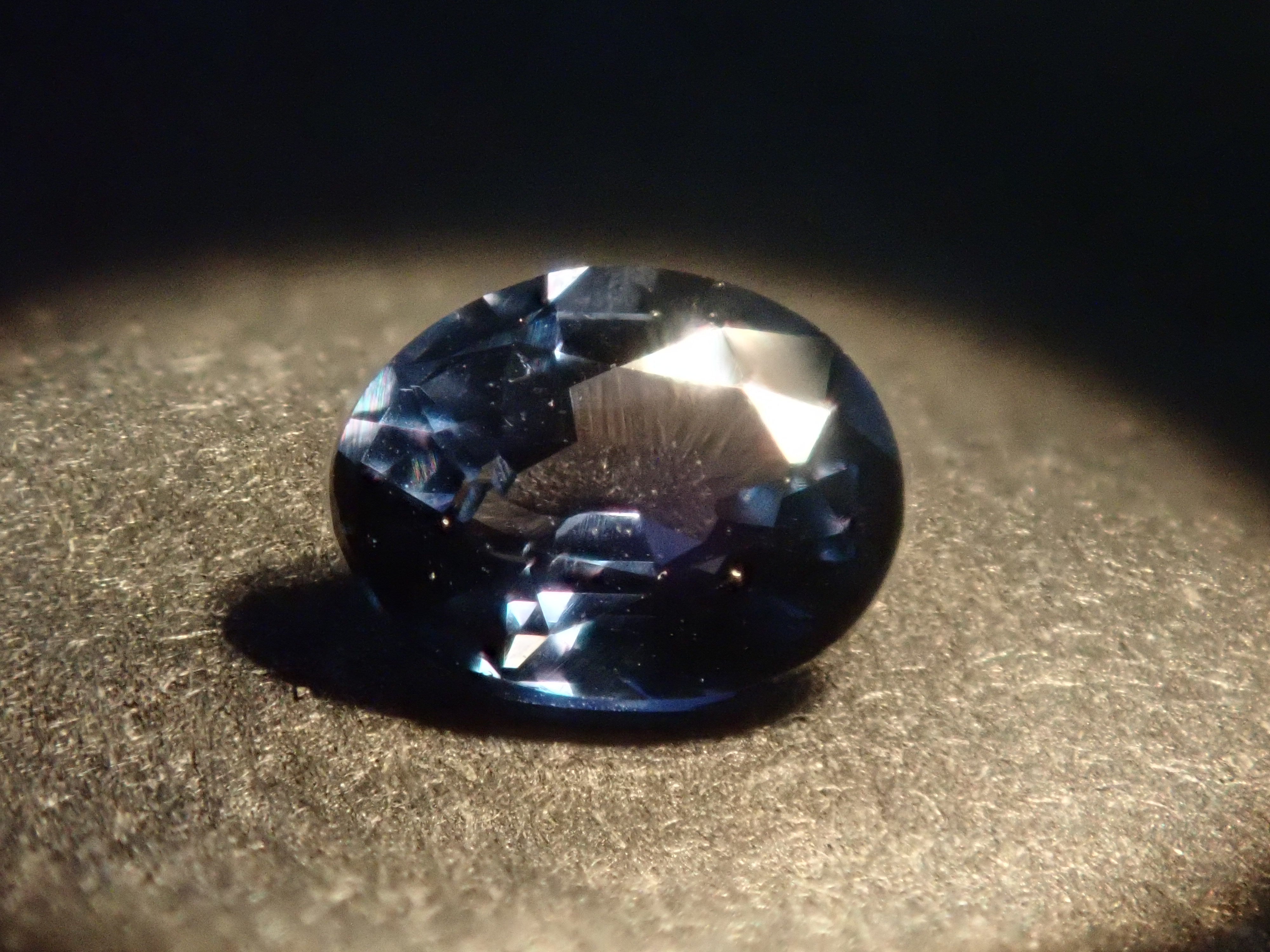 カラーチェンジガチャ💎ミャンマー産カラーチェンジジルコン、カラー