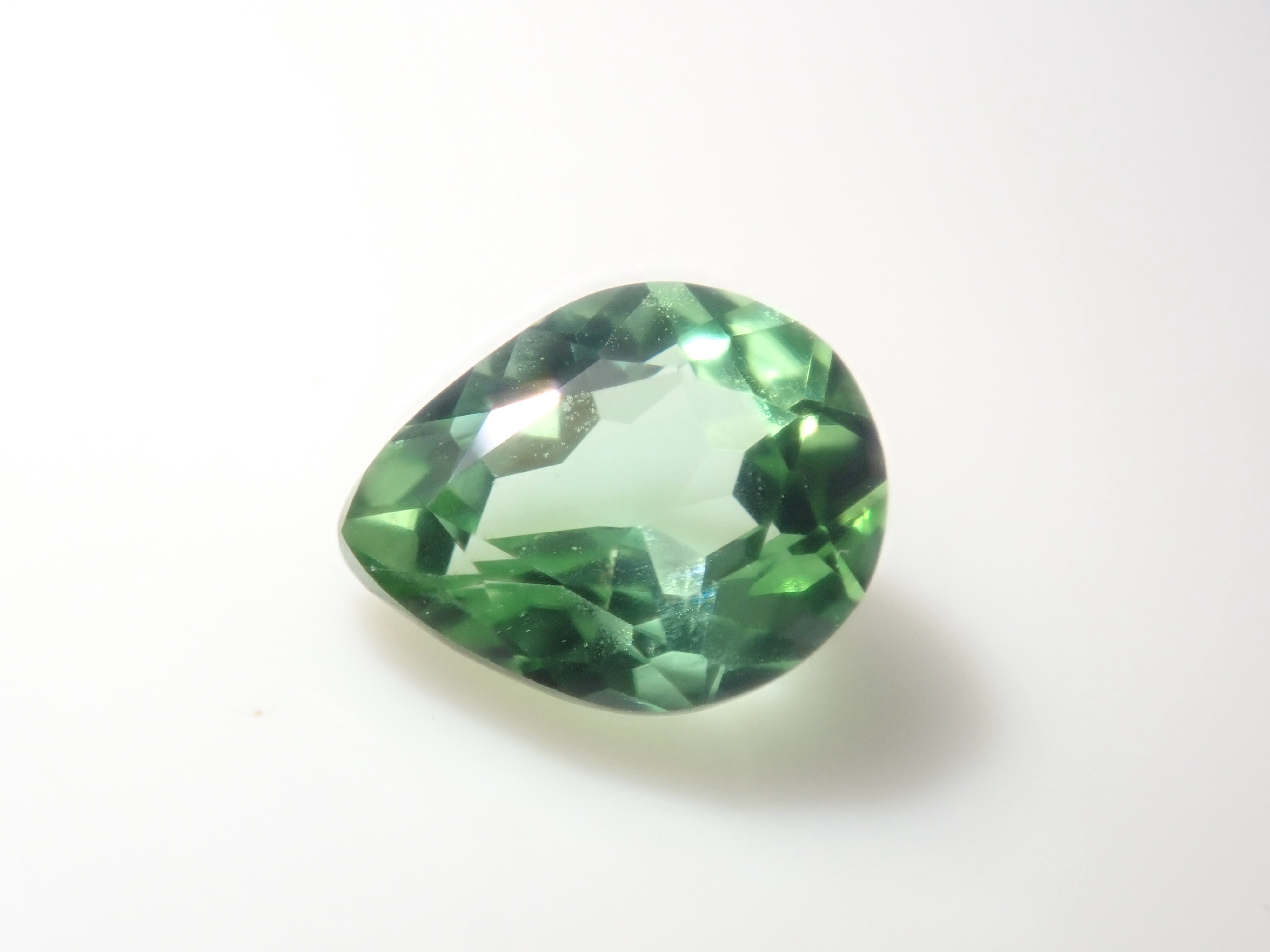 【10/13 22時販売】《限定11石》レアストーンガチャ💎ブラジル・バターリャ産パライバトルマリン0.23ct2石やピンクダイヤやベニトアイト1石ルース《複数購入割引有》