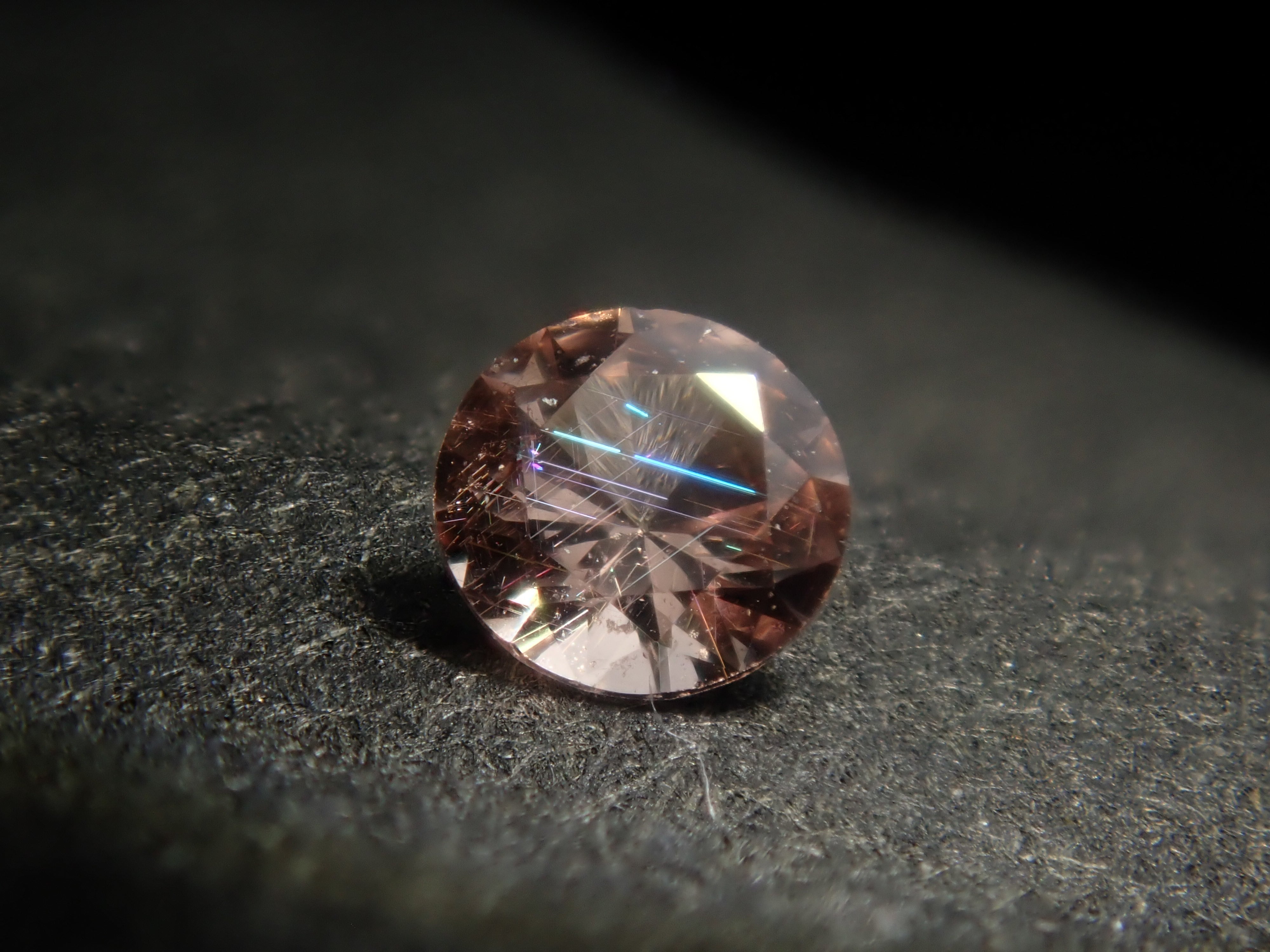 【2/28 22時販売】《限定10石》通常39,800円のピジョンブラッドルビーAIGS鑑別書含む赤色宝石ガチャ《複数購入割引有》