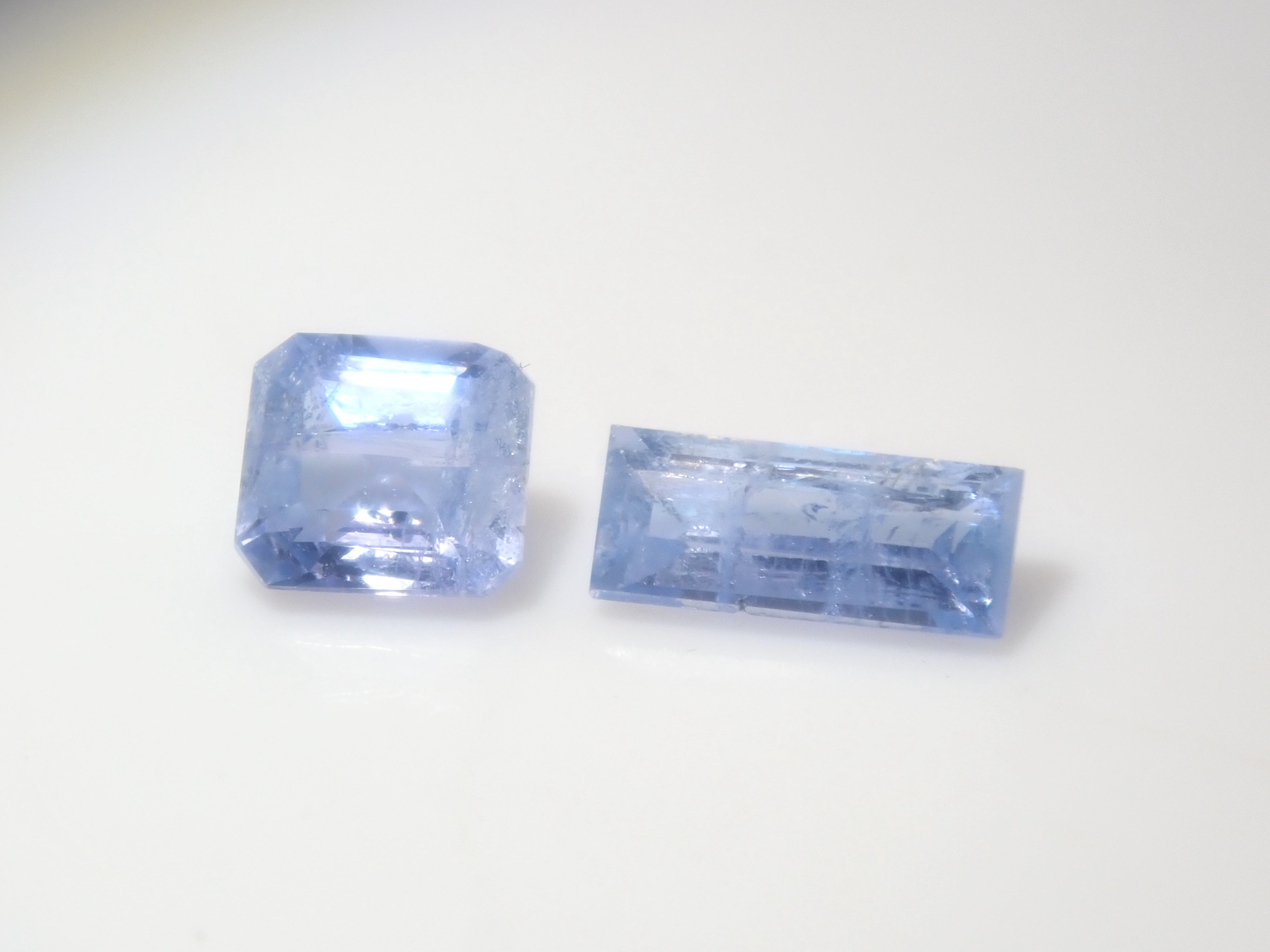 【7/ 晚上10點開賣】《限量10顆》矽硼鎂鋁石扭蛋《多件購買享折扣》