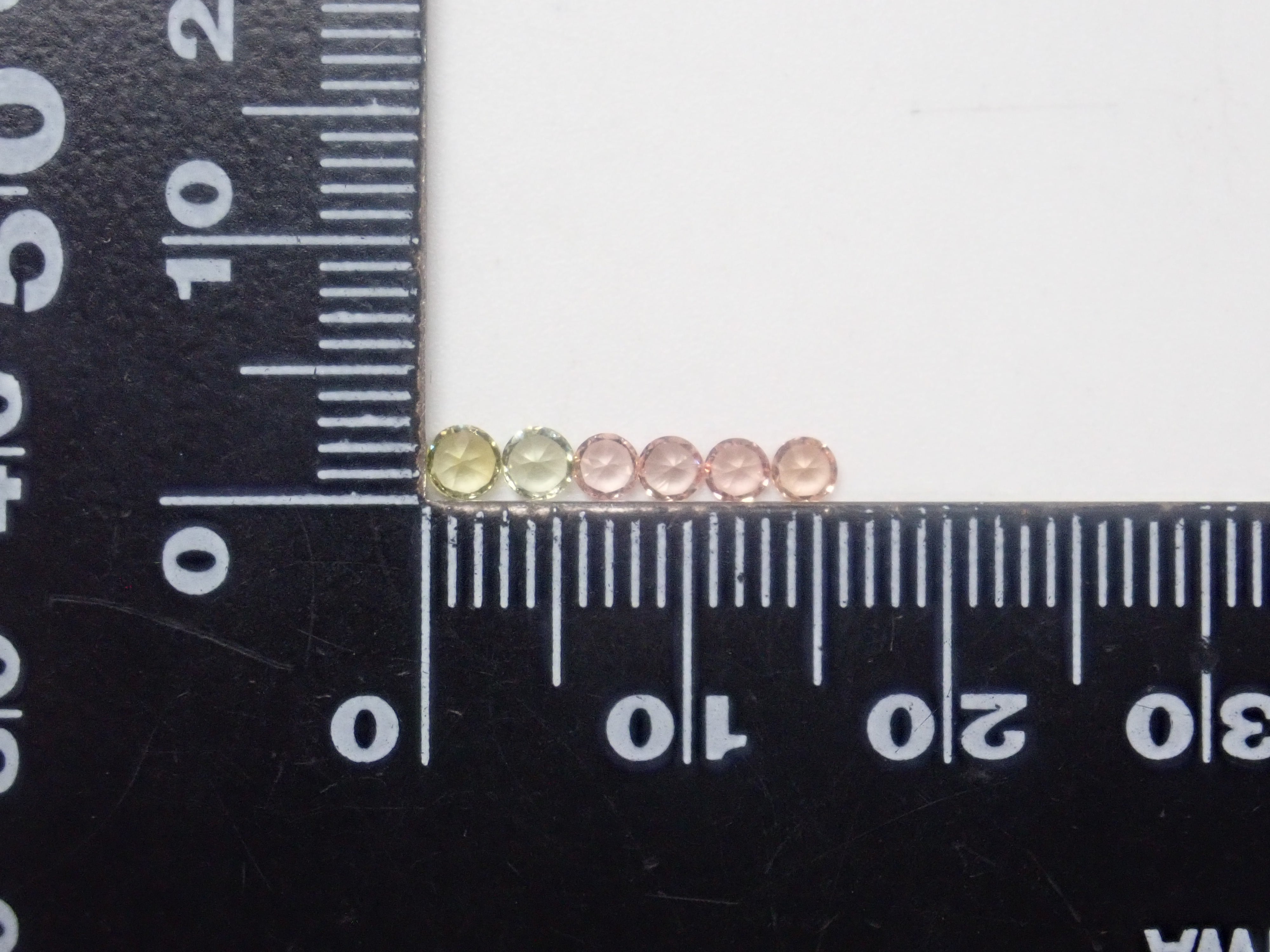 【2/28 22時販売】《限定10石》通常39,800円のピジョンブラッドルビーAIGS鑑別書含む赤色宝石ガチャ《複数購入割引有》