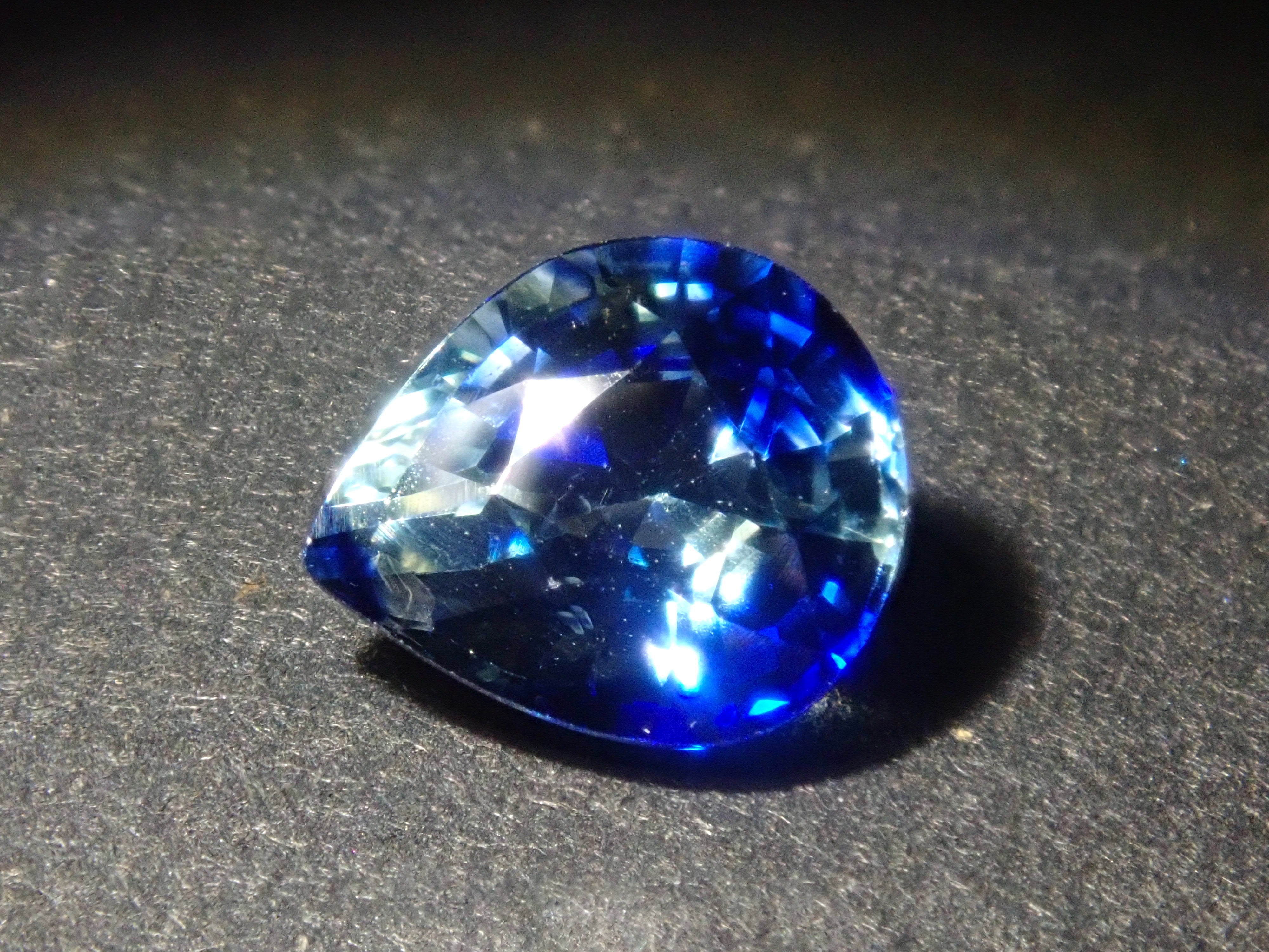ユークレース✖️2 限定10石》バイカラーガチャ💎ジンバブエ産ユークレース2石（平均0.088