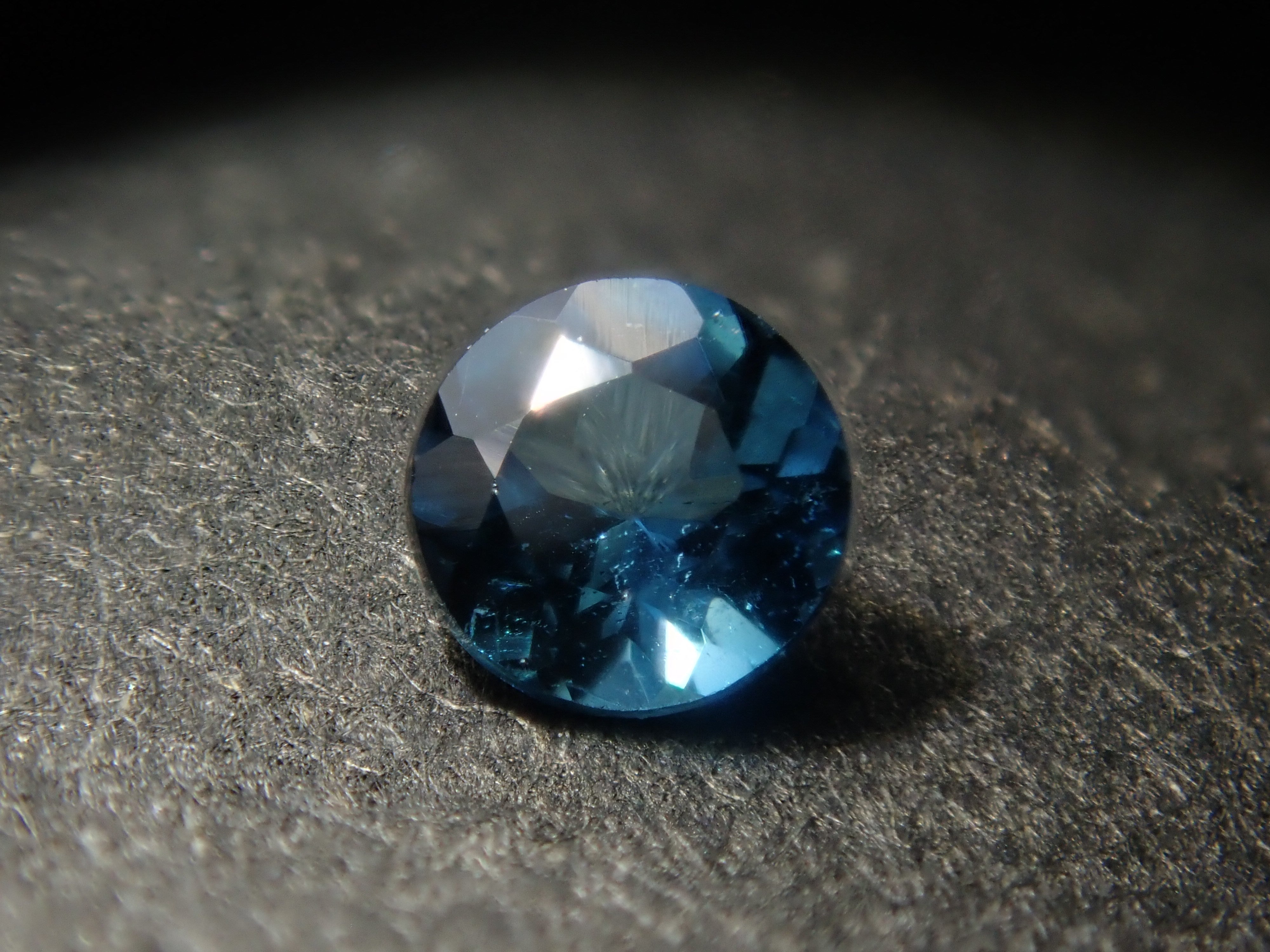 【10/12 22時販売】《限定10石》ブルー石ガチャ（ブラジル産パライバトルマリン0.088ct、ジンバブエ産ユークレース、コバルトガーナイト）《複数購入割引有》