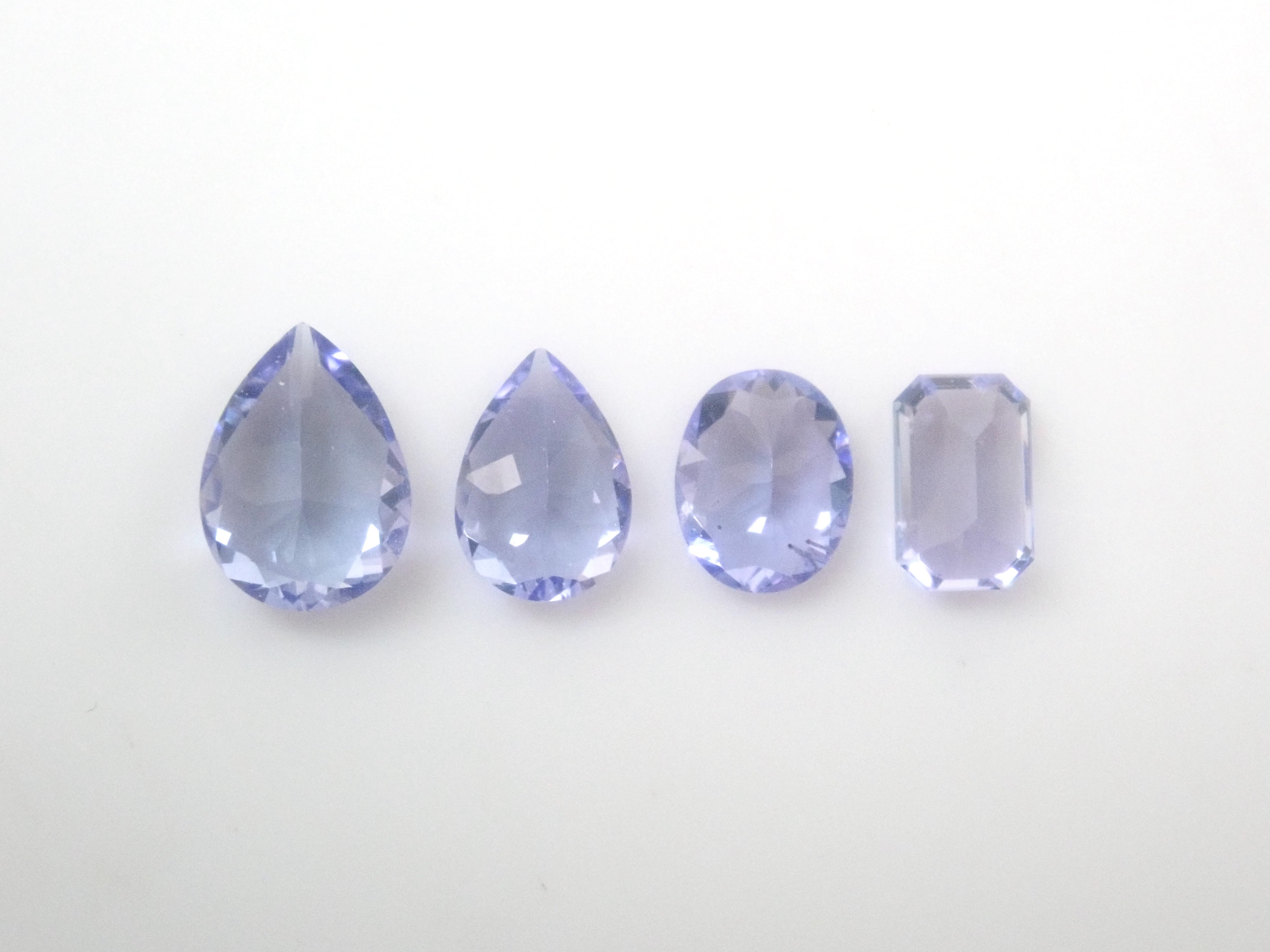 [Sale on July 7th at 10 PM] Limited to 12 stones! Blue Gem Gacha [Multiple Purchase Discount Available]