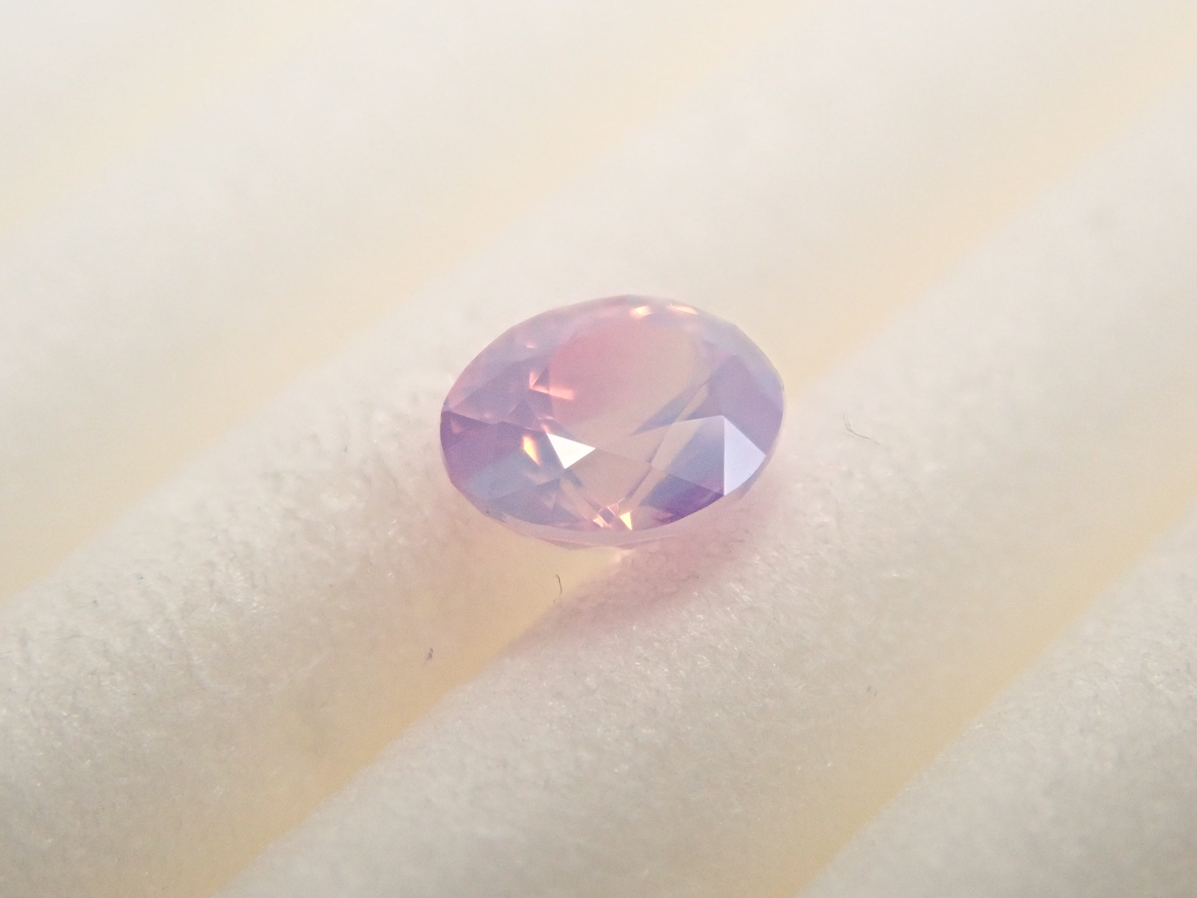 【1/23 22時販売】ベトナム産非加熱シルキーピンクサファイア 0.218ctルース