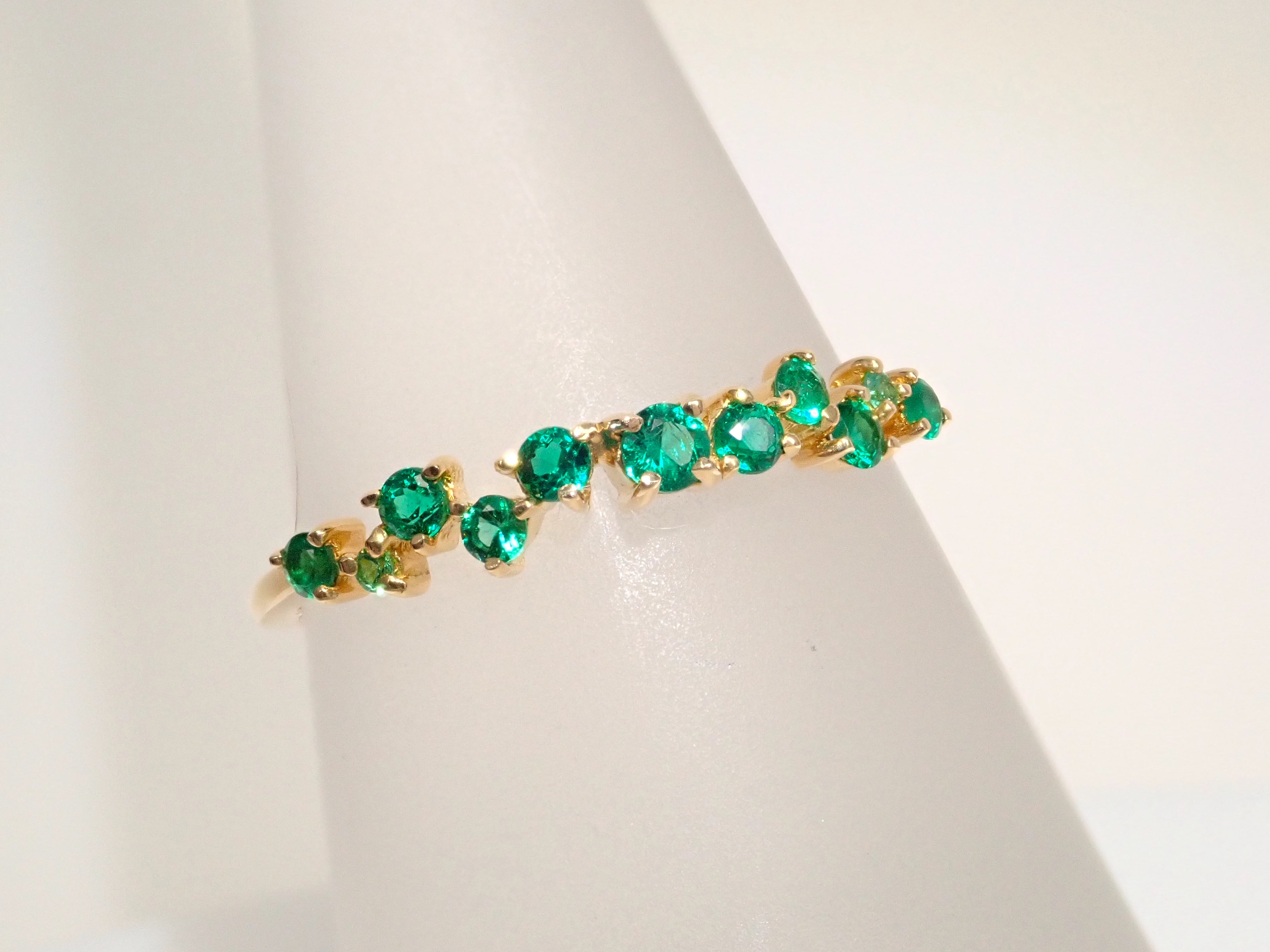 18K Yellow Gold Colombian Emerald Ring