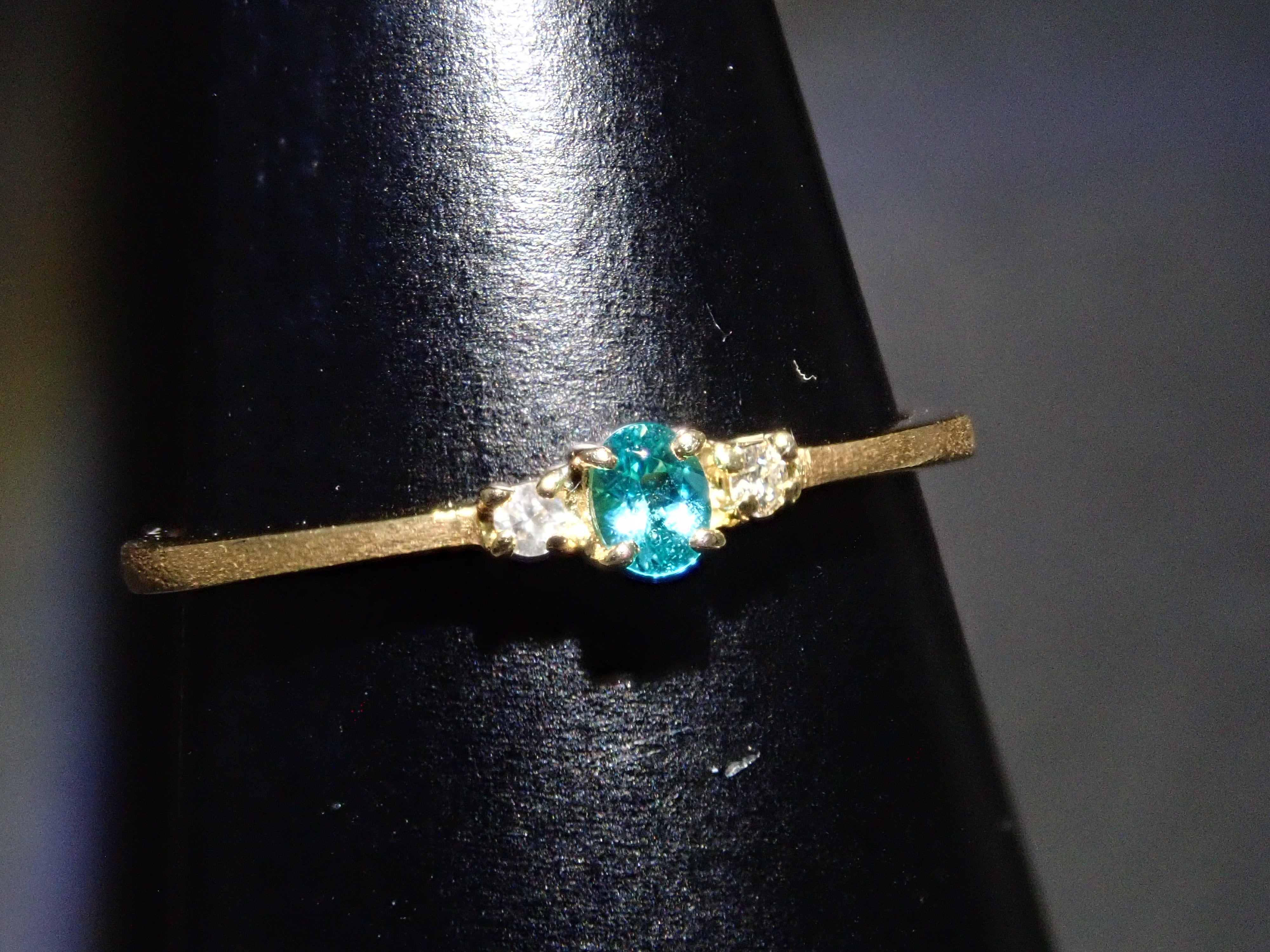 【1/12 22時販売】K18YGブラジル産パライバトルマリン 0.048ctダイヤモンドピンキーリング（CuO:1.7%,MnO:2.2% ）