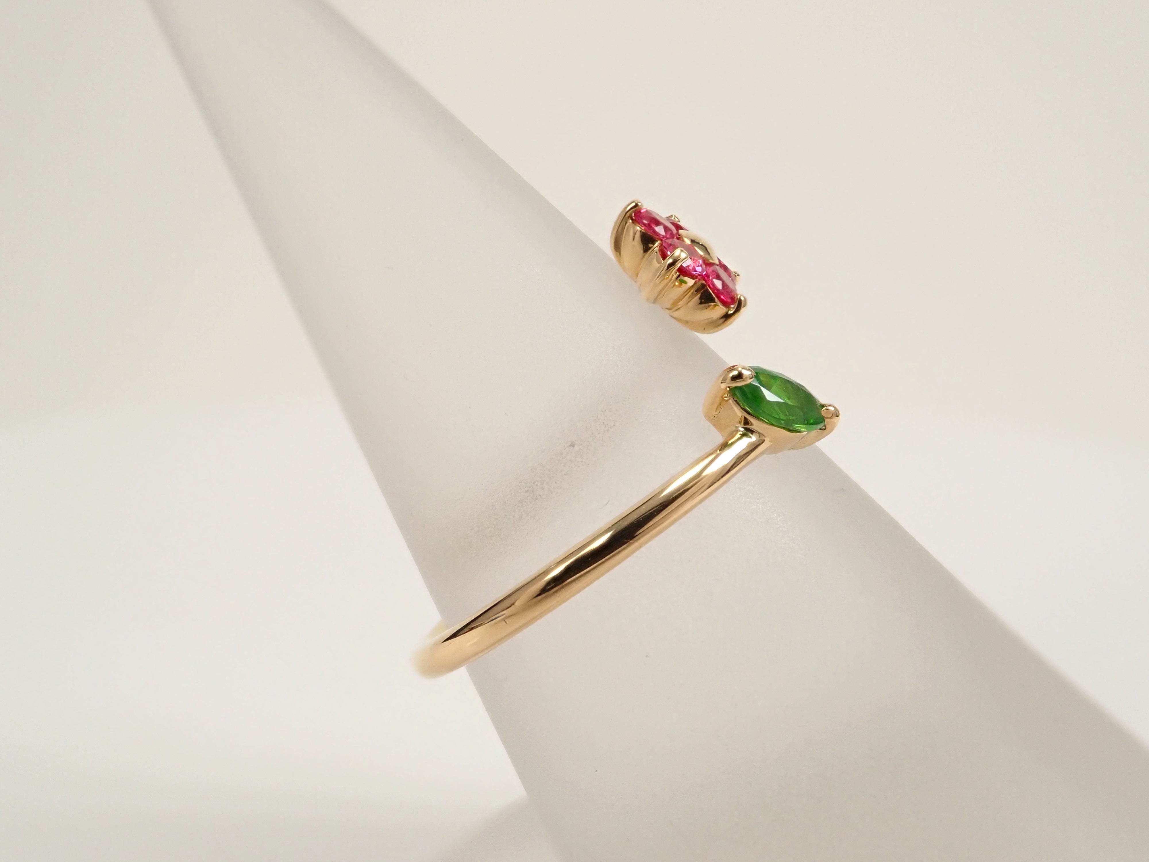 抽選販売0123_05】K18YG ロシア産デマントイドガーネット（ホース