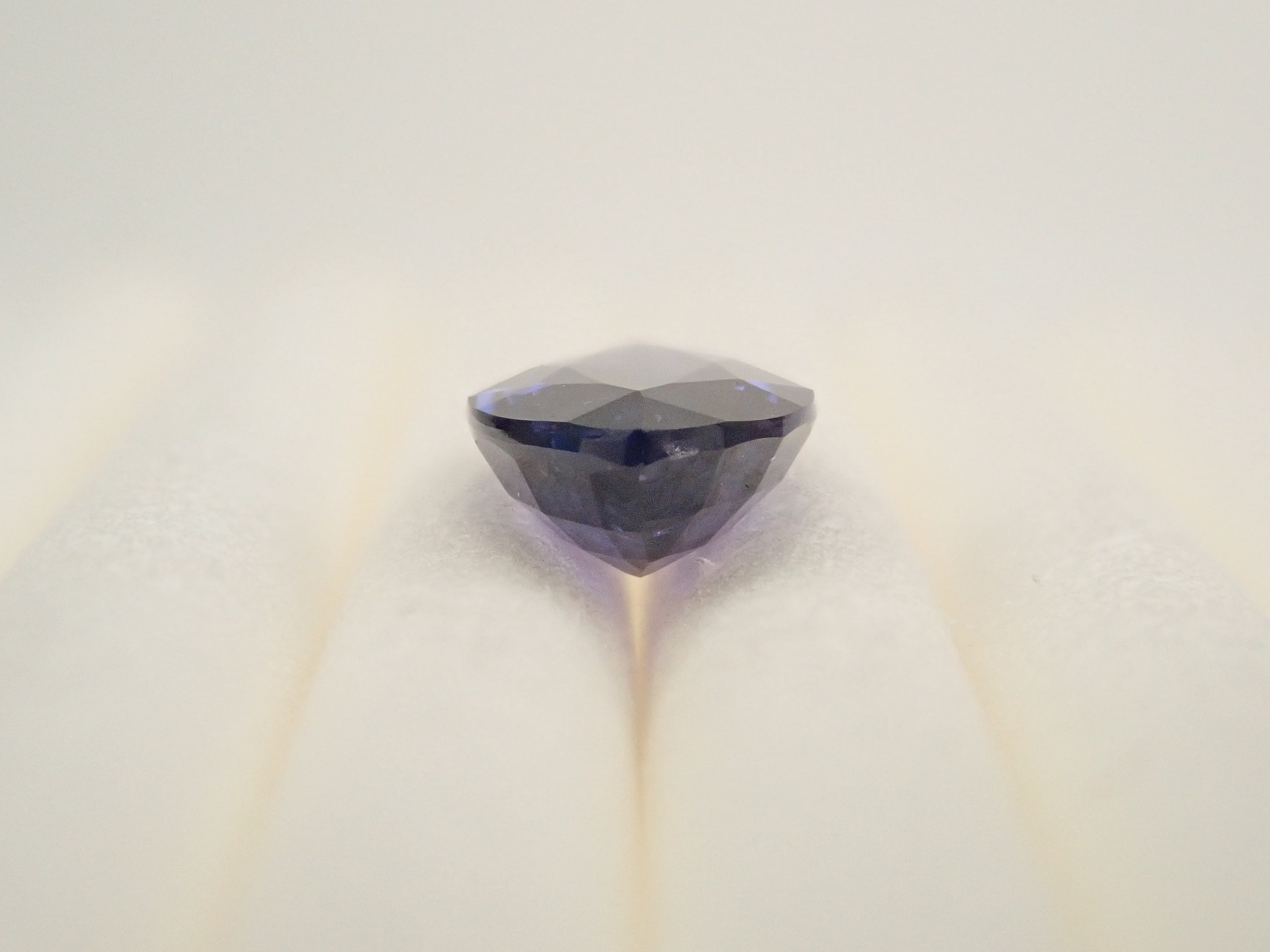 【1月11日 22:00 特價】坦尚尼亞紫羅蘭藍寶石 0.920克拉 散裝