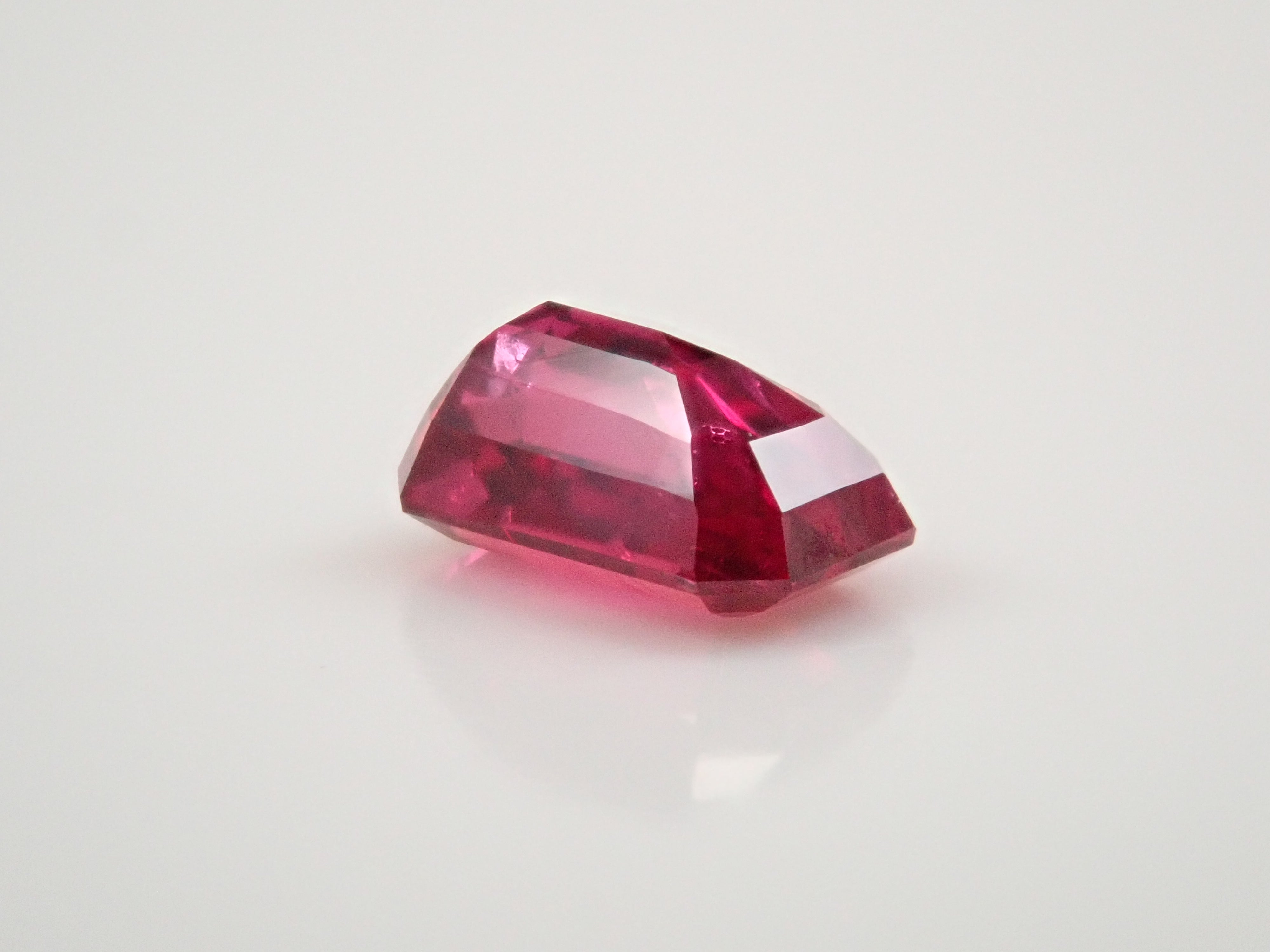 [12561780] Mozambique Ruby 0.481ct Loose