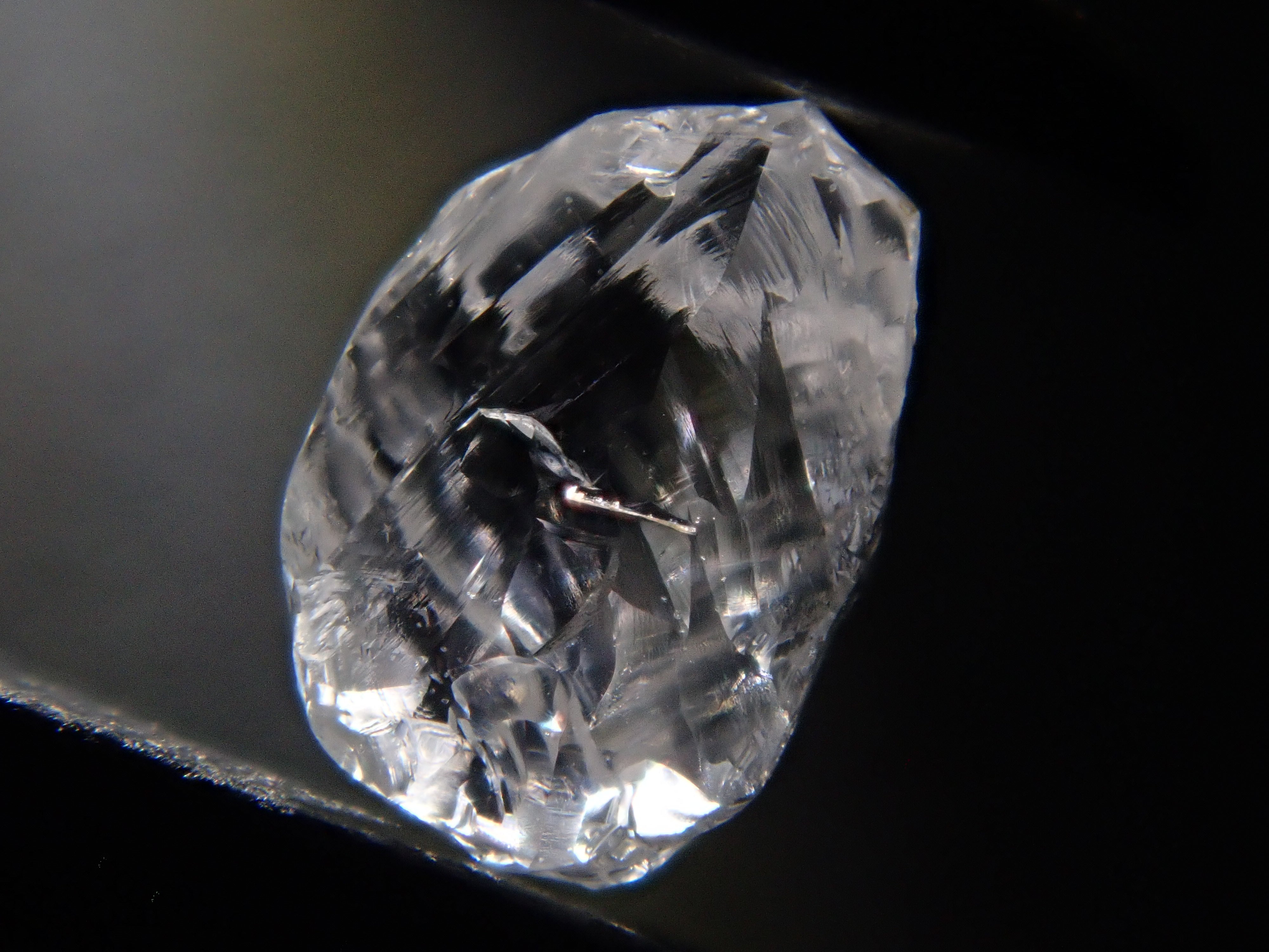 【1/12 22時販売】ダイヤモンド原石（メイカブル） 0.204ct原石