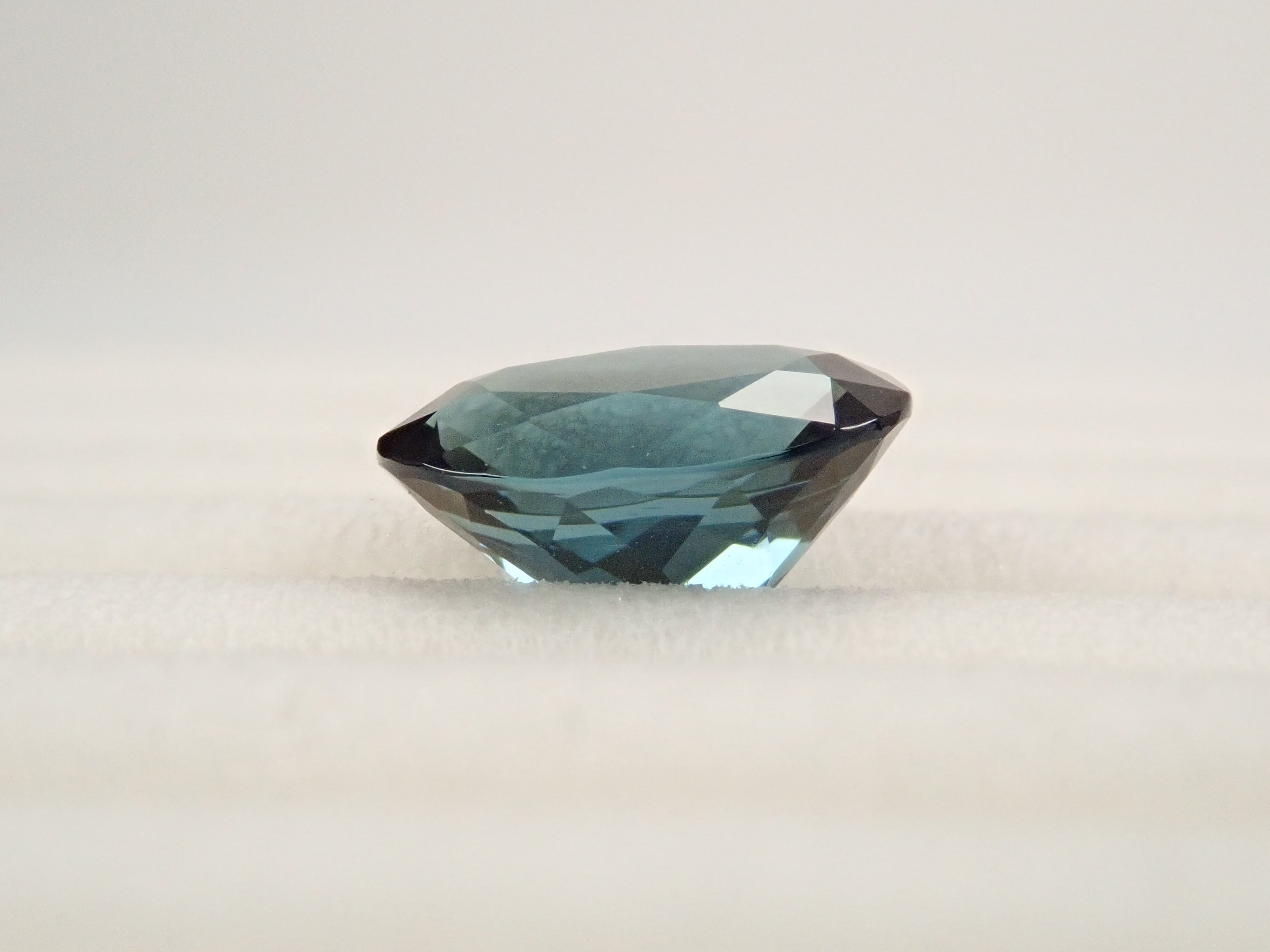 【1/11 22時販売】ブラジル産ブルートルマリン 0.827ctルース