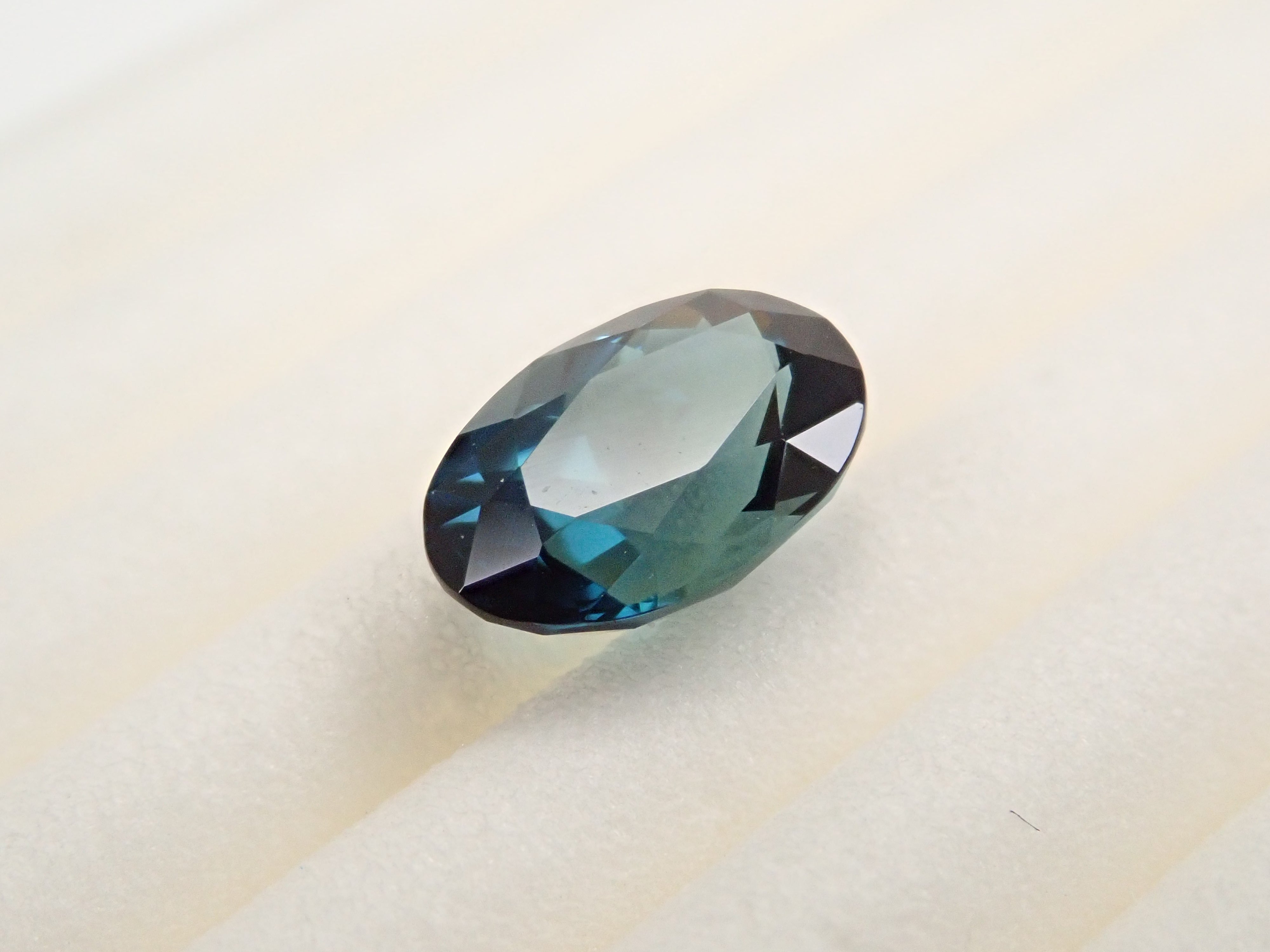 ブラジル産ブルートルマリン 0.827ctルース