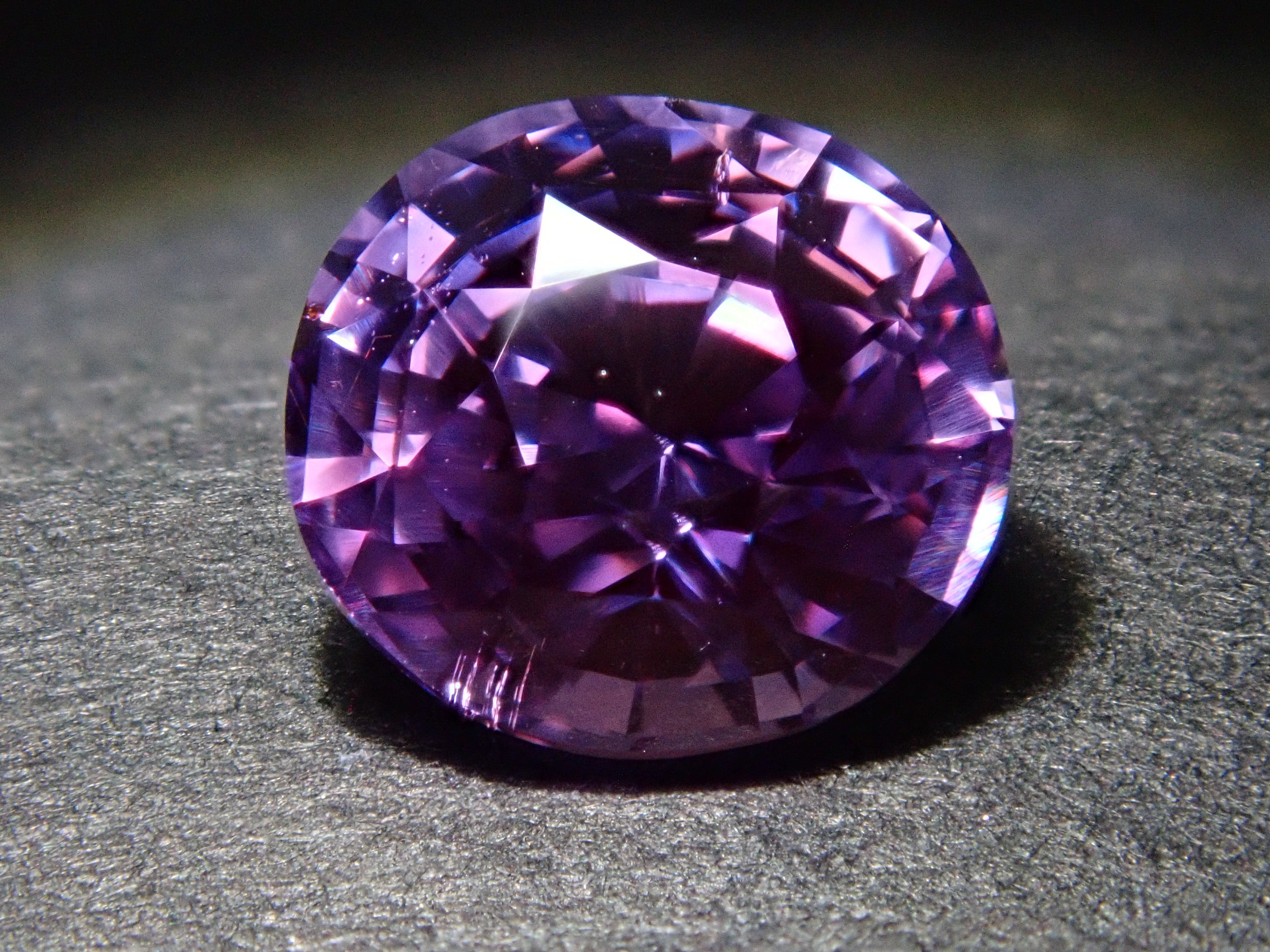 【抽選販売0117_09】マダガスカル産非加熱パープルサファイア 1.170ctルース GIT