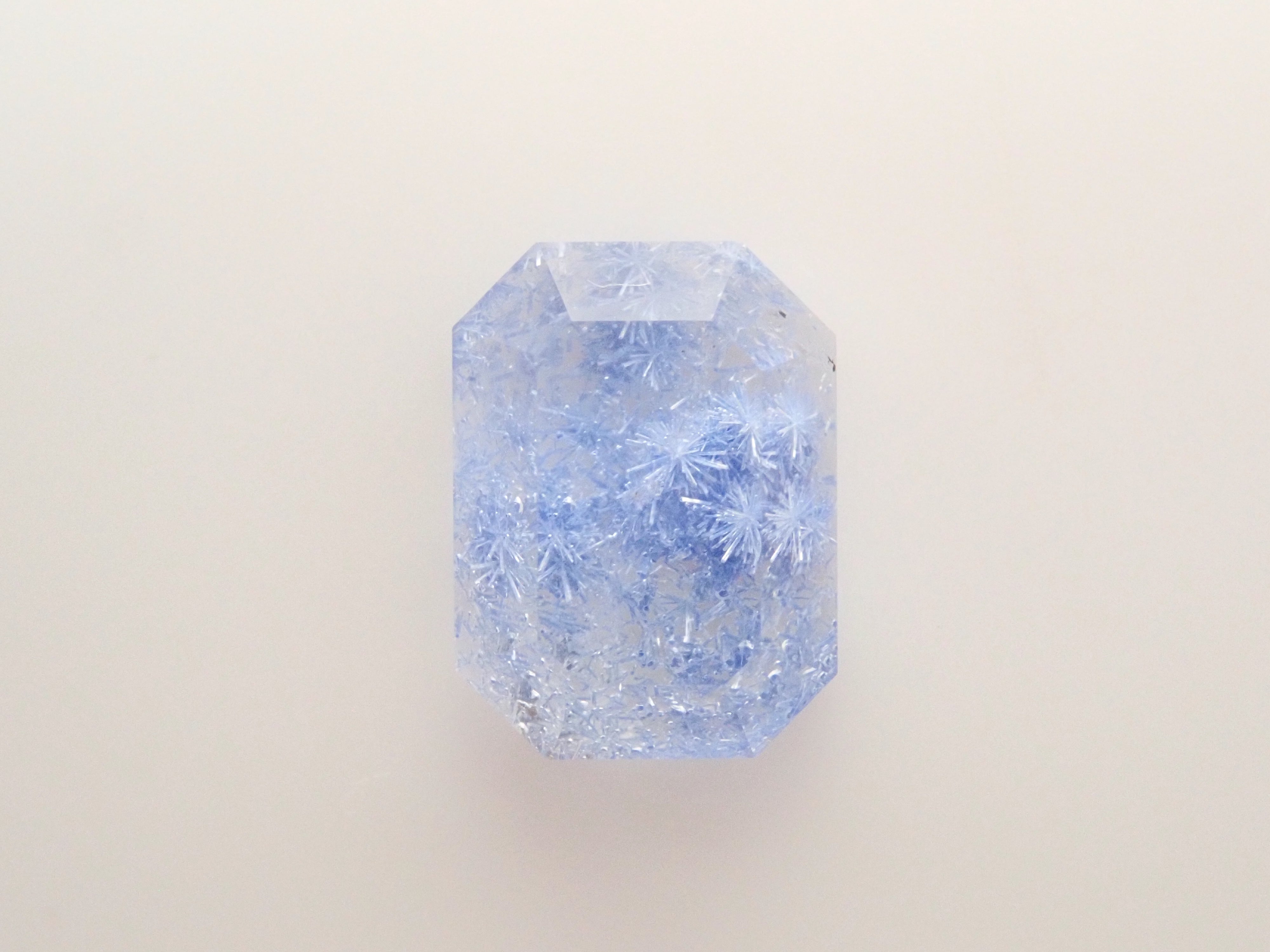 【1/18 22時販売】ブラジル産デュモルチェライトインクォーツ 1.736ctルース