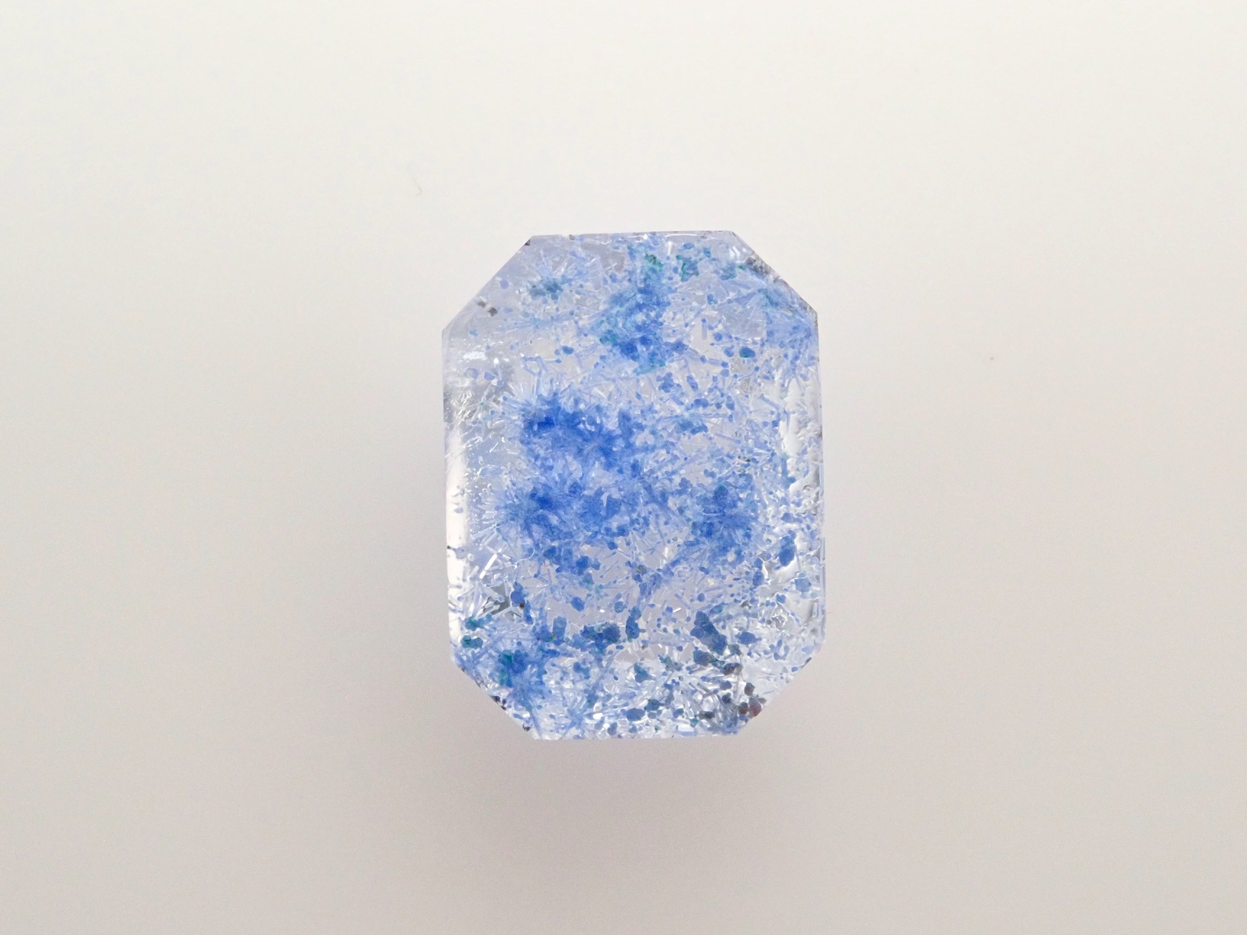 【1/18 22時販売】ブラジル産デュモルチェライトインクォーツ 1.736ctルース