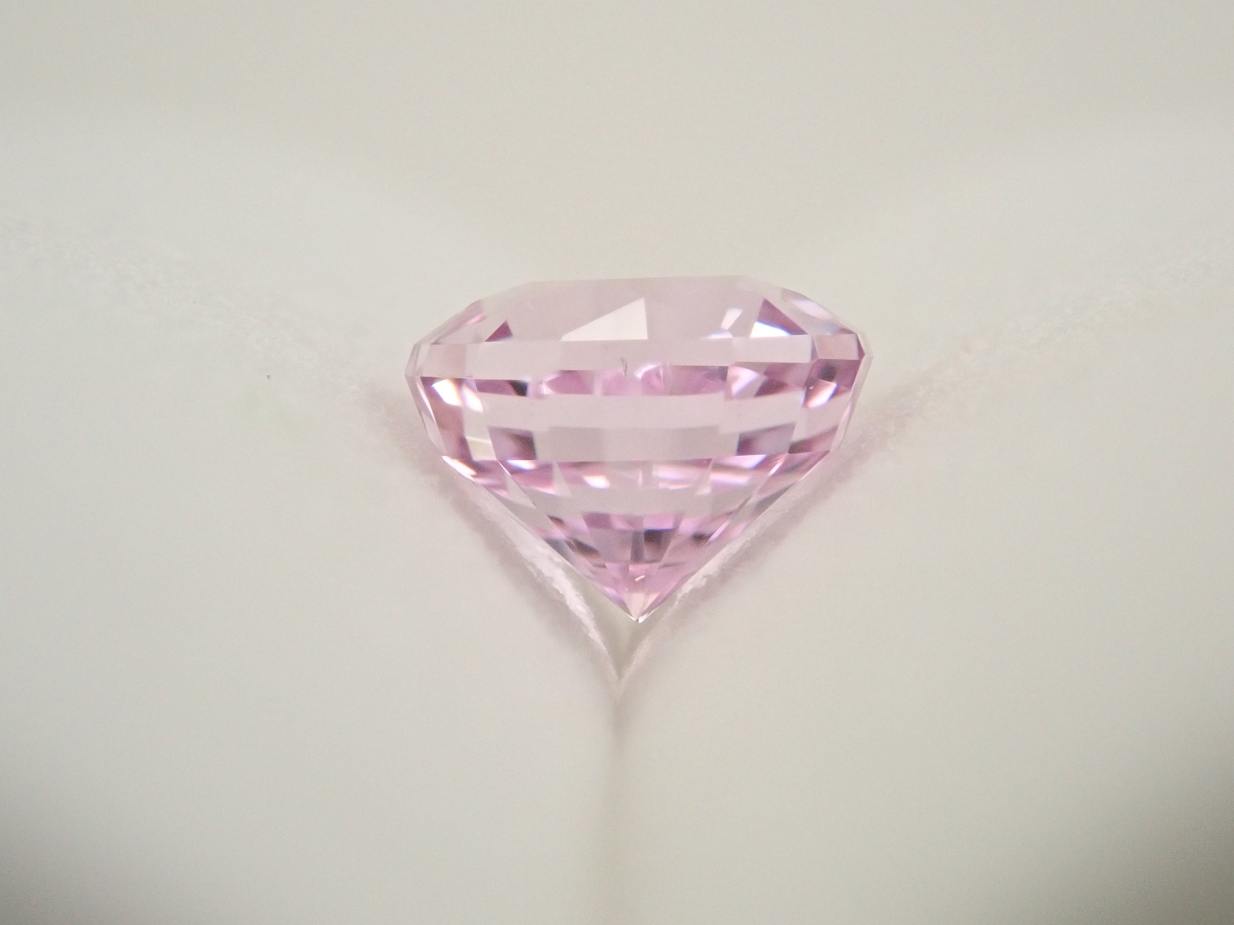 12557592掲載】アフガニスタン産クンツァイト（ライラックピンク