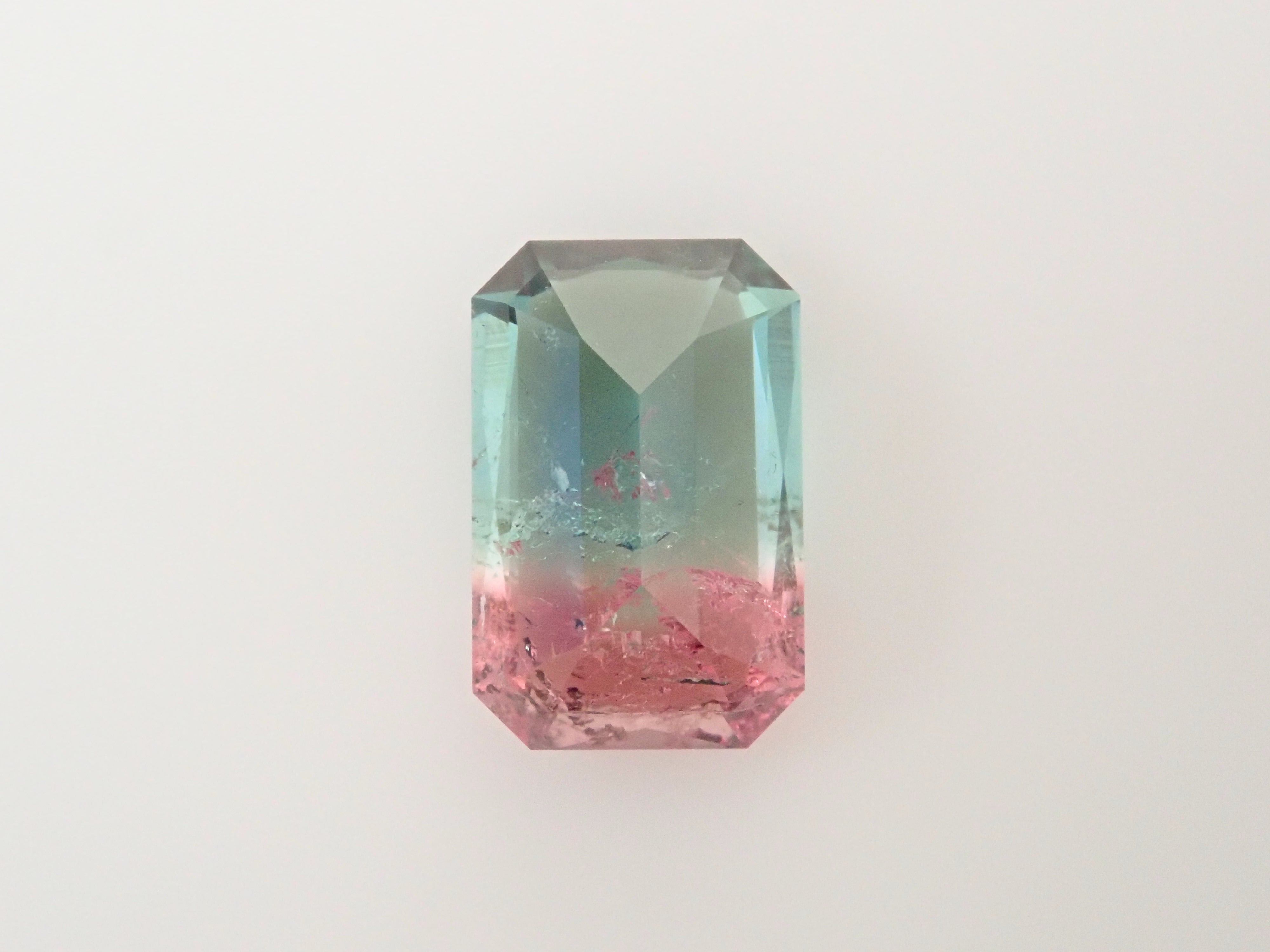 [On Sale at 10 PM on January 17th] Brazilian Bicolor Tourmaline 1.016ct Loose Stone
