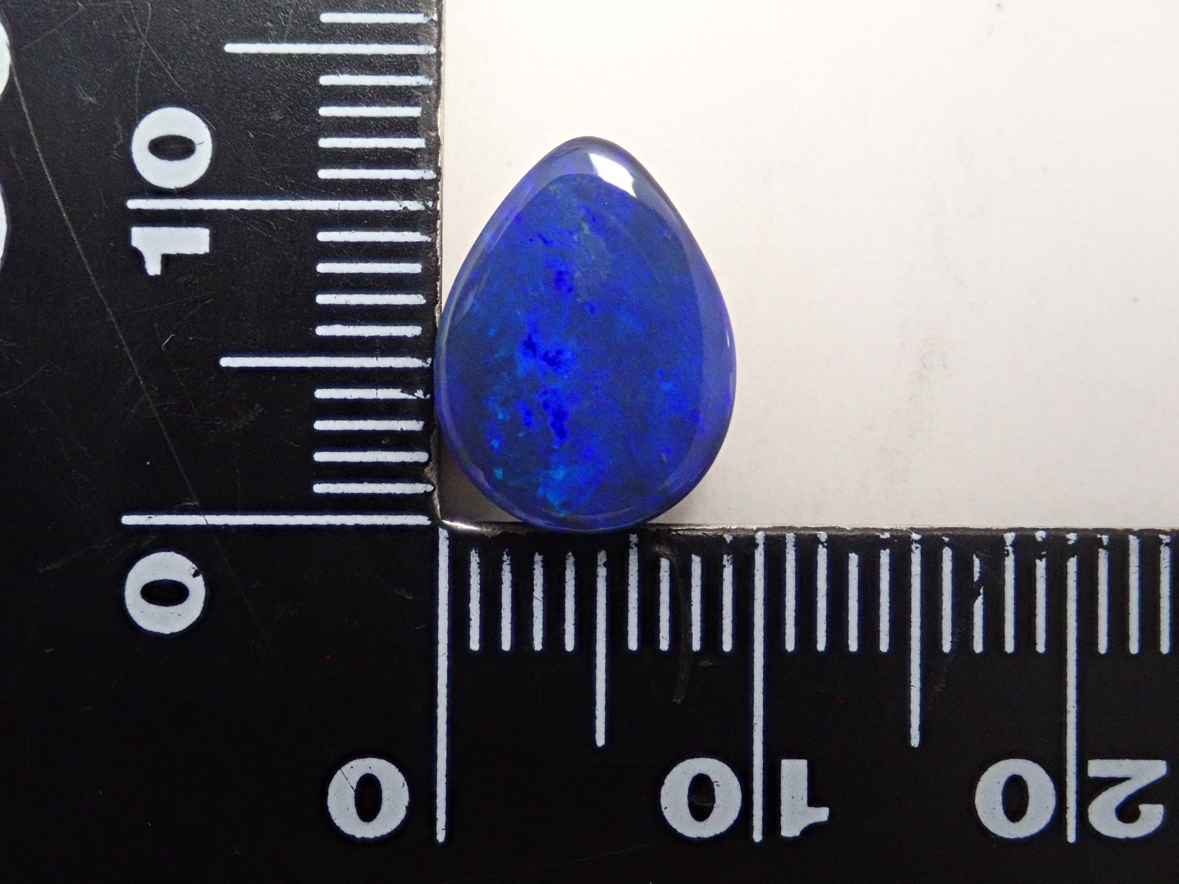 大粒3.86ct オーストラリアライトニングリッジ産 ブラックオパール