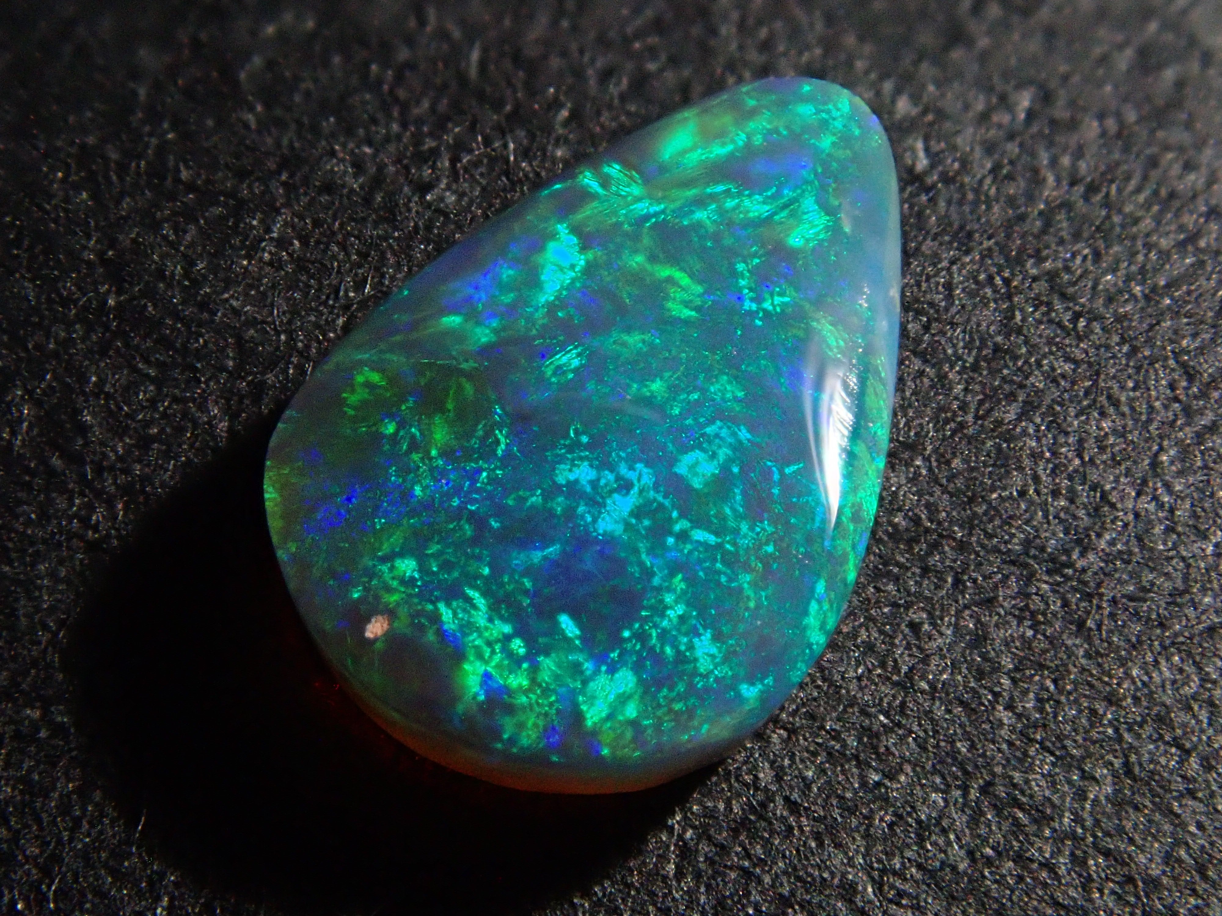 【1/17 22時販売】オーストラリア産ブラックオパール 0.435ctルース