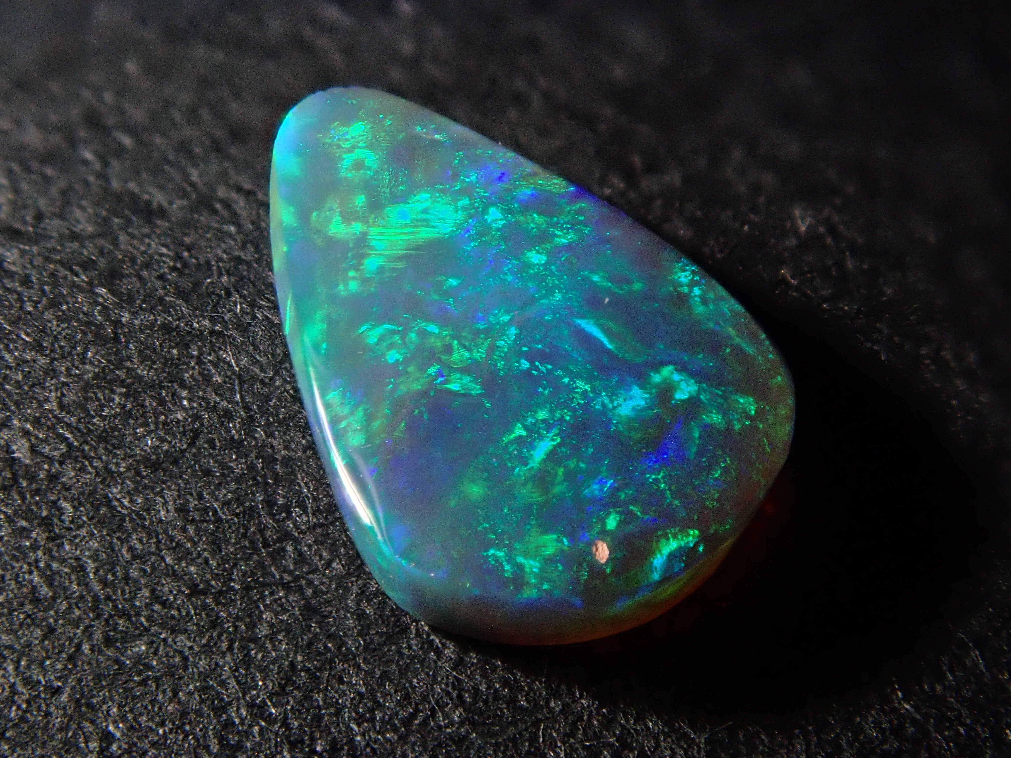 【1/17 22時販売】オーストラリア産ブラックオパール 0.435ctルース