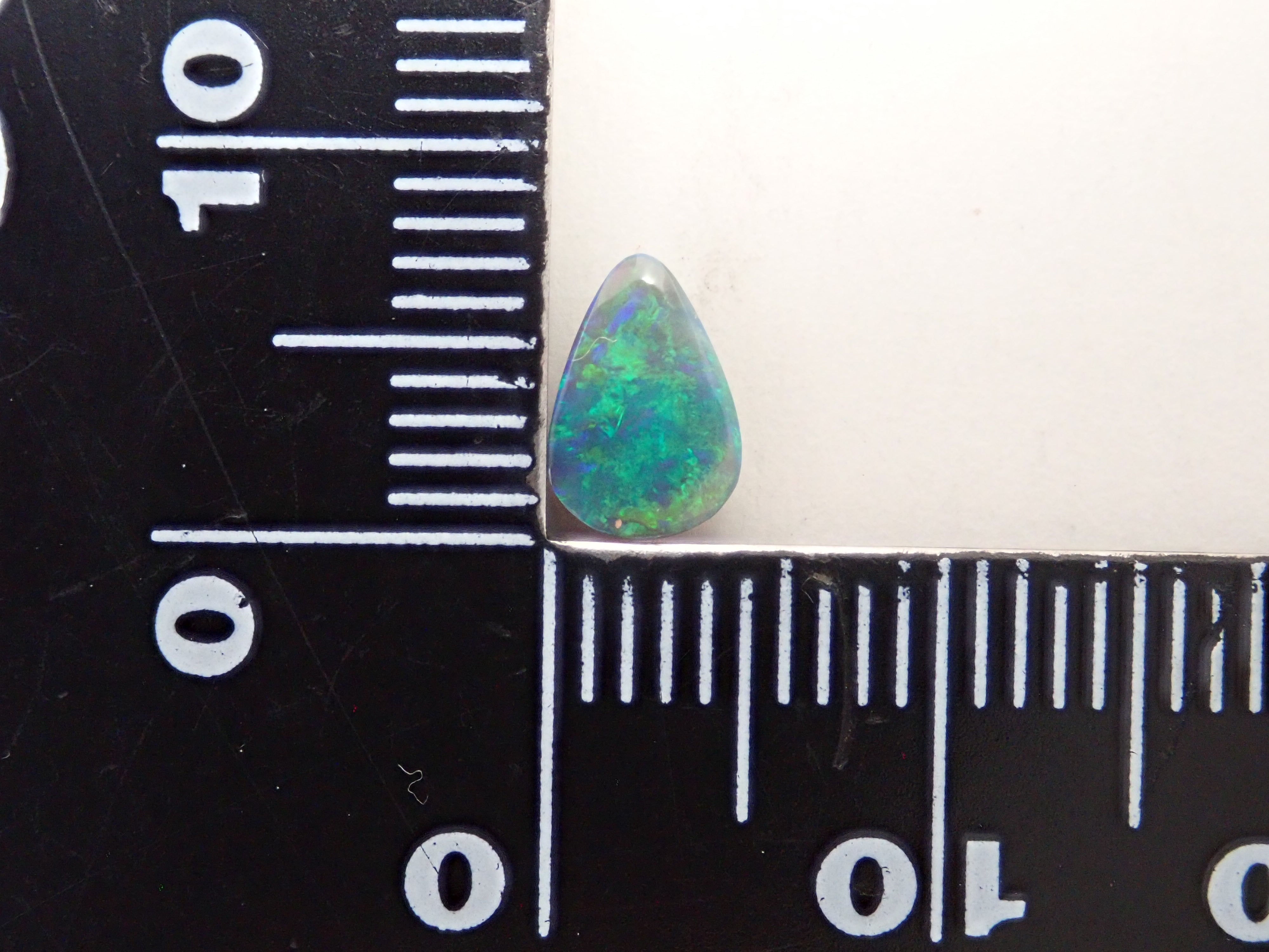 【1/17 22時販売】オーストラリア産ブラックオパール 0.435ctルース