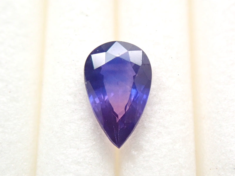 Bicolor sapphire 0.352ct loose from Windsor, Tanzania