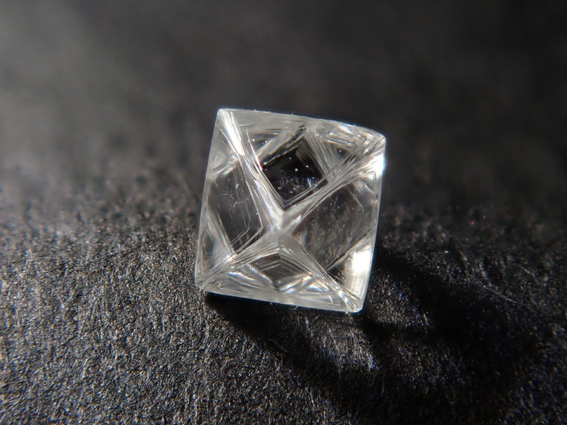 ダイヤモンド原石（ソーヤブル） 0.094ct原石