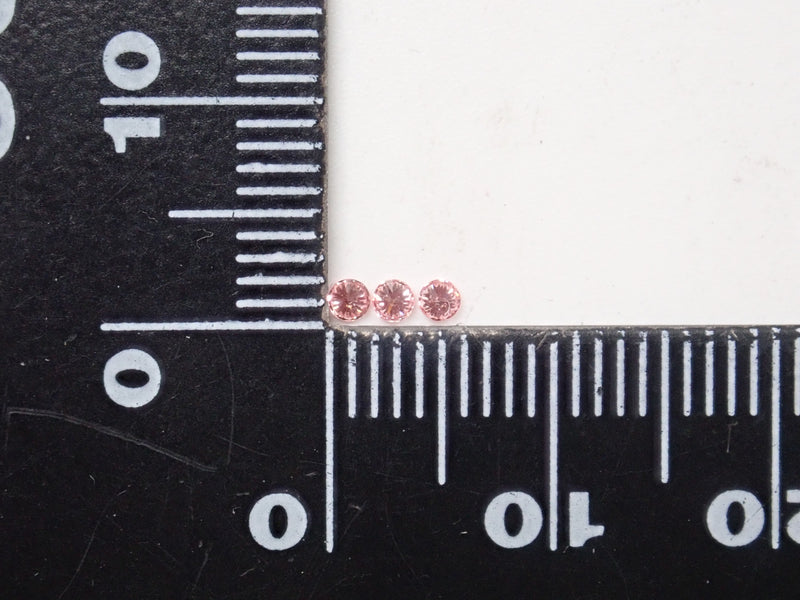 實驗室培育粉紅鑽（2毫米，合成粉紅鑽，約艷彩粉紅）1 顆裸鑽《可多買折扣》