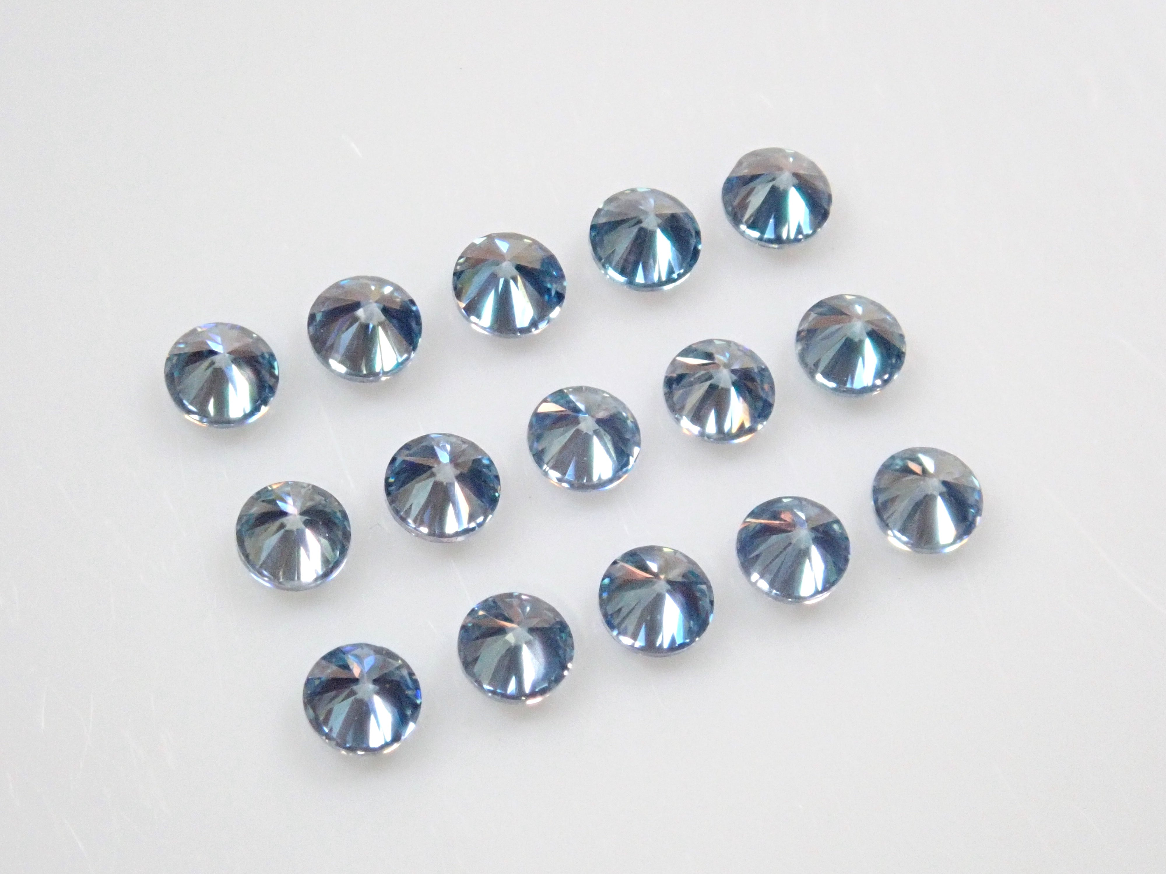 Synthetic moissanite 1 stone loose (blue moissanite, 2.0mm)《Multiple purchase discount available》