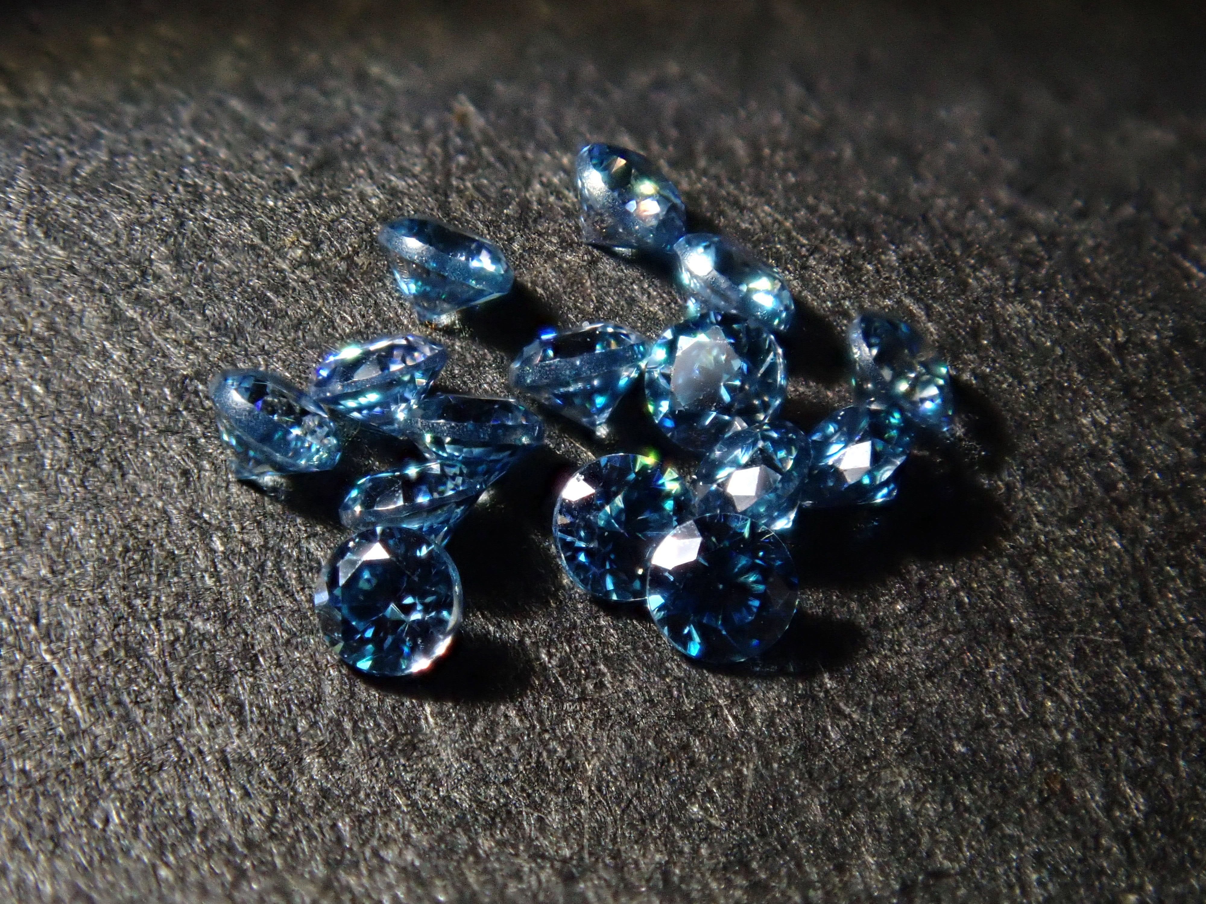 Synthetic moissanite 1 stone loose (blue moissanite, 1.2mm)《Multiple purchase discount available》