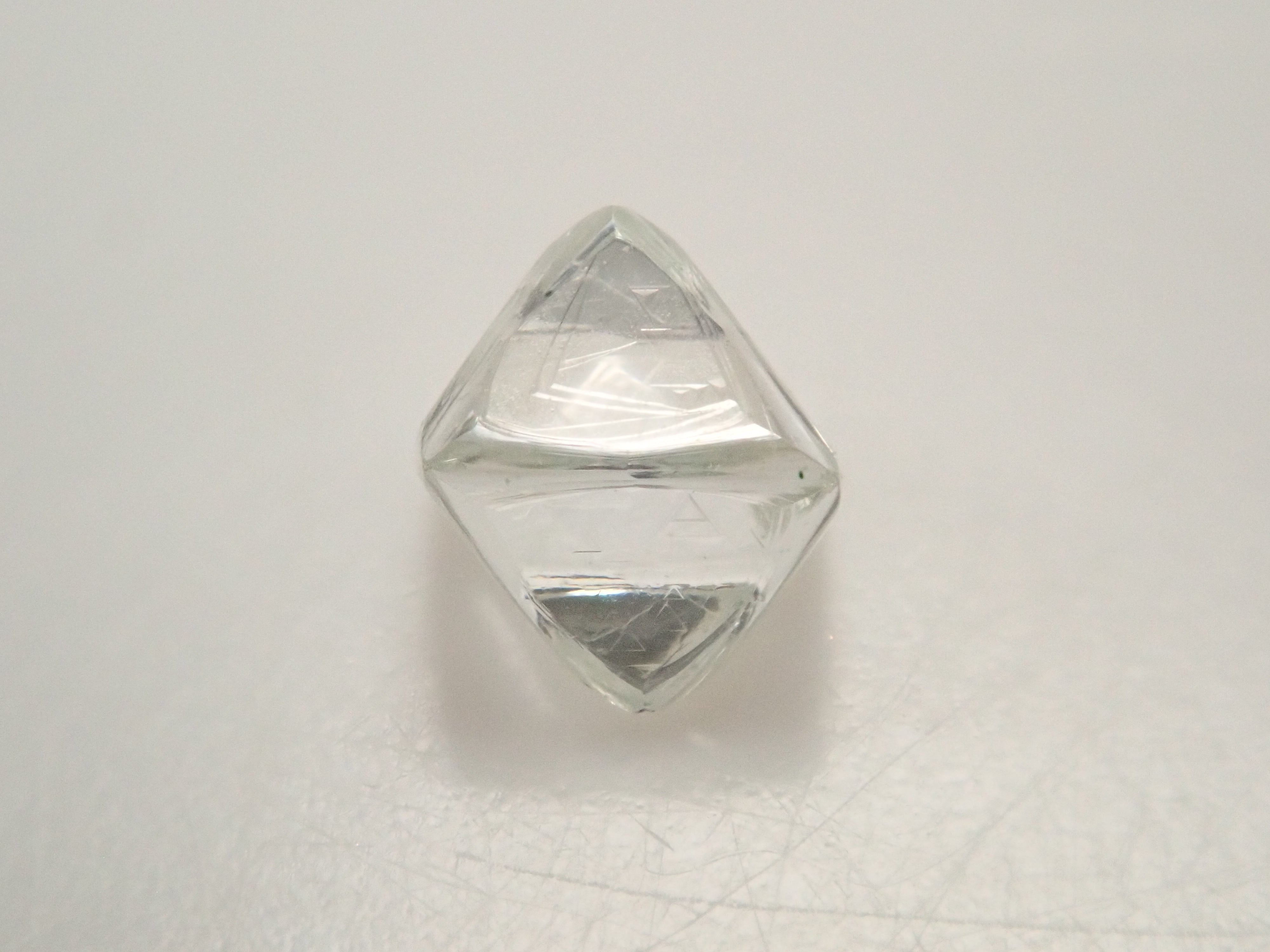 [Lottery Sale 0123_10] Canadian Green Diamond Rough (Sawable) 0.338ct Rough (with Trigon)