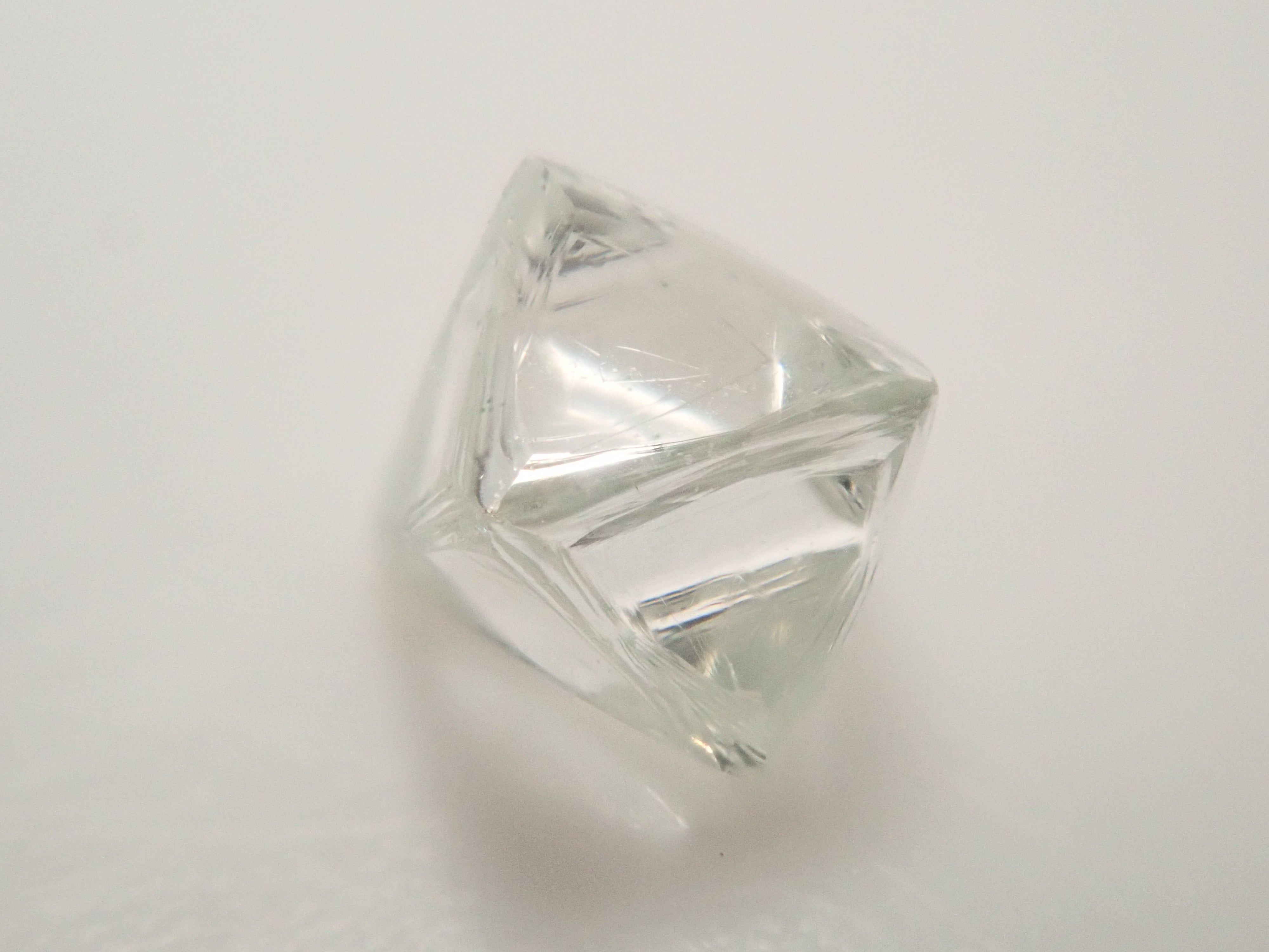 [Lottery Sale 0123_10] Canadian Green Diamond Rough (Sawable) 0.338ct Rough (with Trigon)