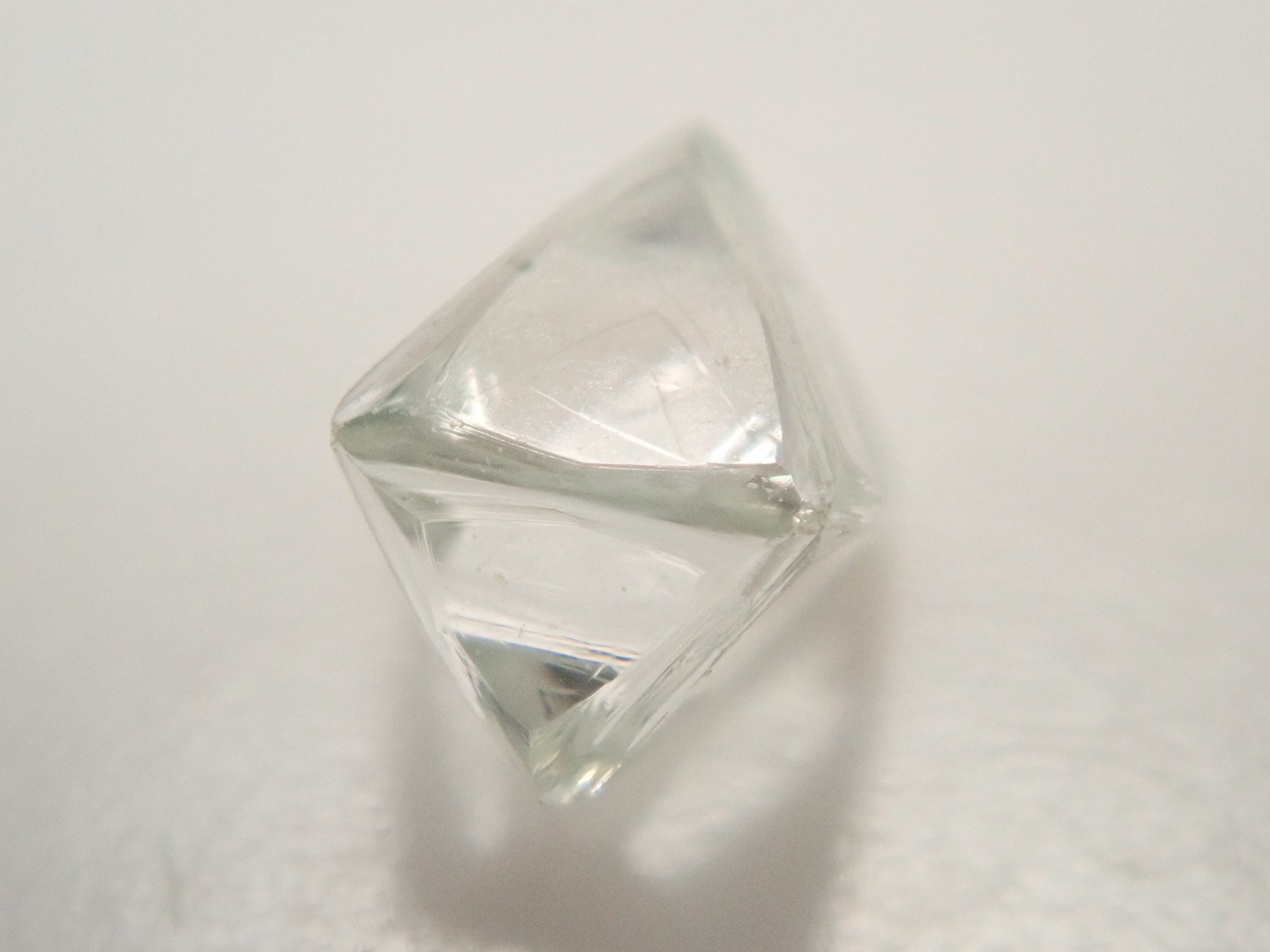 [Lottery Sale 0123_10] Canadian Green Diamond Rough (Sawable) 0.338ct Rough (with Trigon)