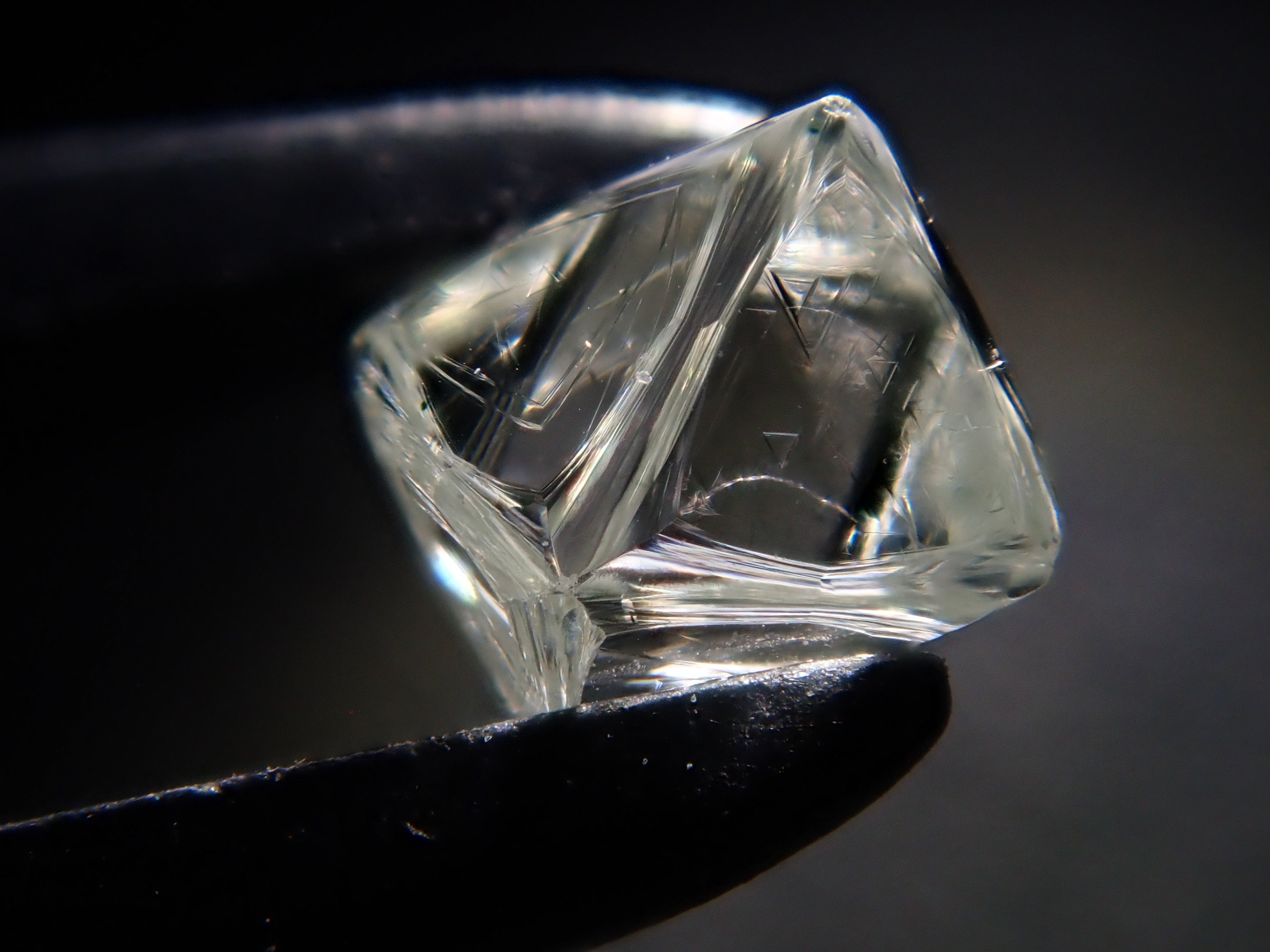 [Lottery Sale 0123_10] Canadian Green Diamond Rough (Sawable) 0.338ct Rough (with Trigon)