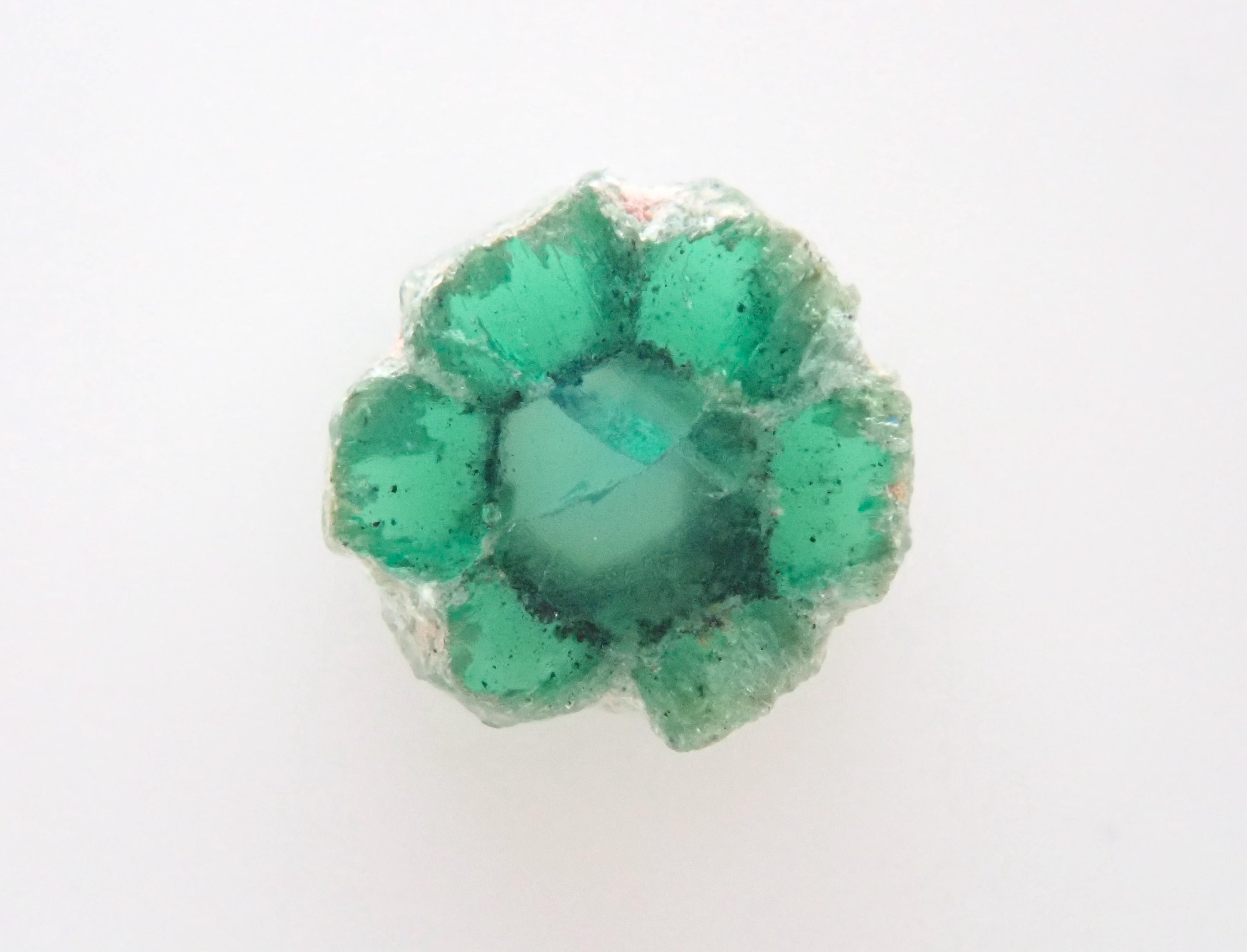 Colombian trapiche emerald (reverse trapiche) 0.158ct rough stone