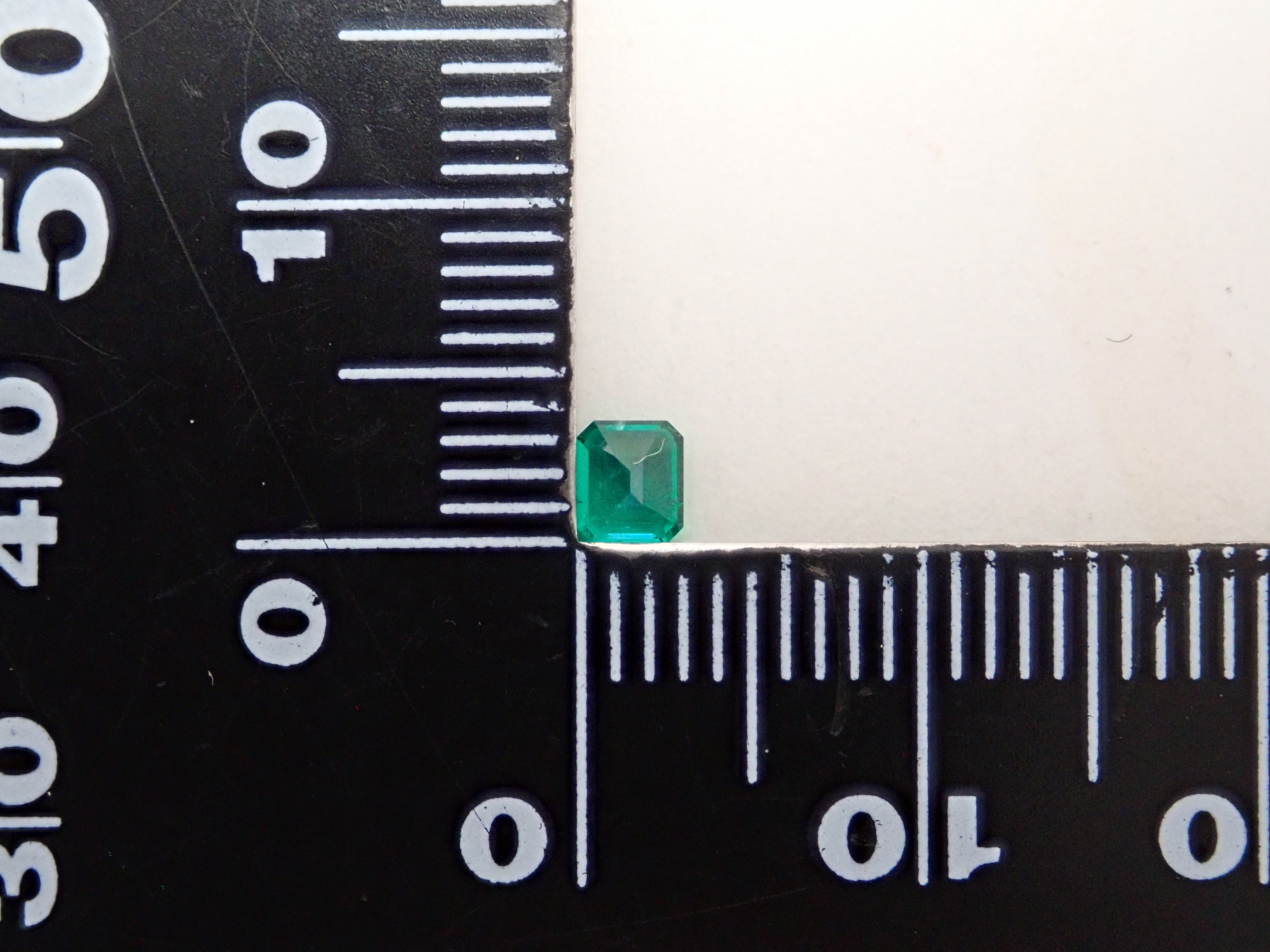 [Lottery Sale 0201_13] Colombian Oil-Free Emerald 0.170ct Loose GIA