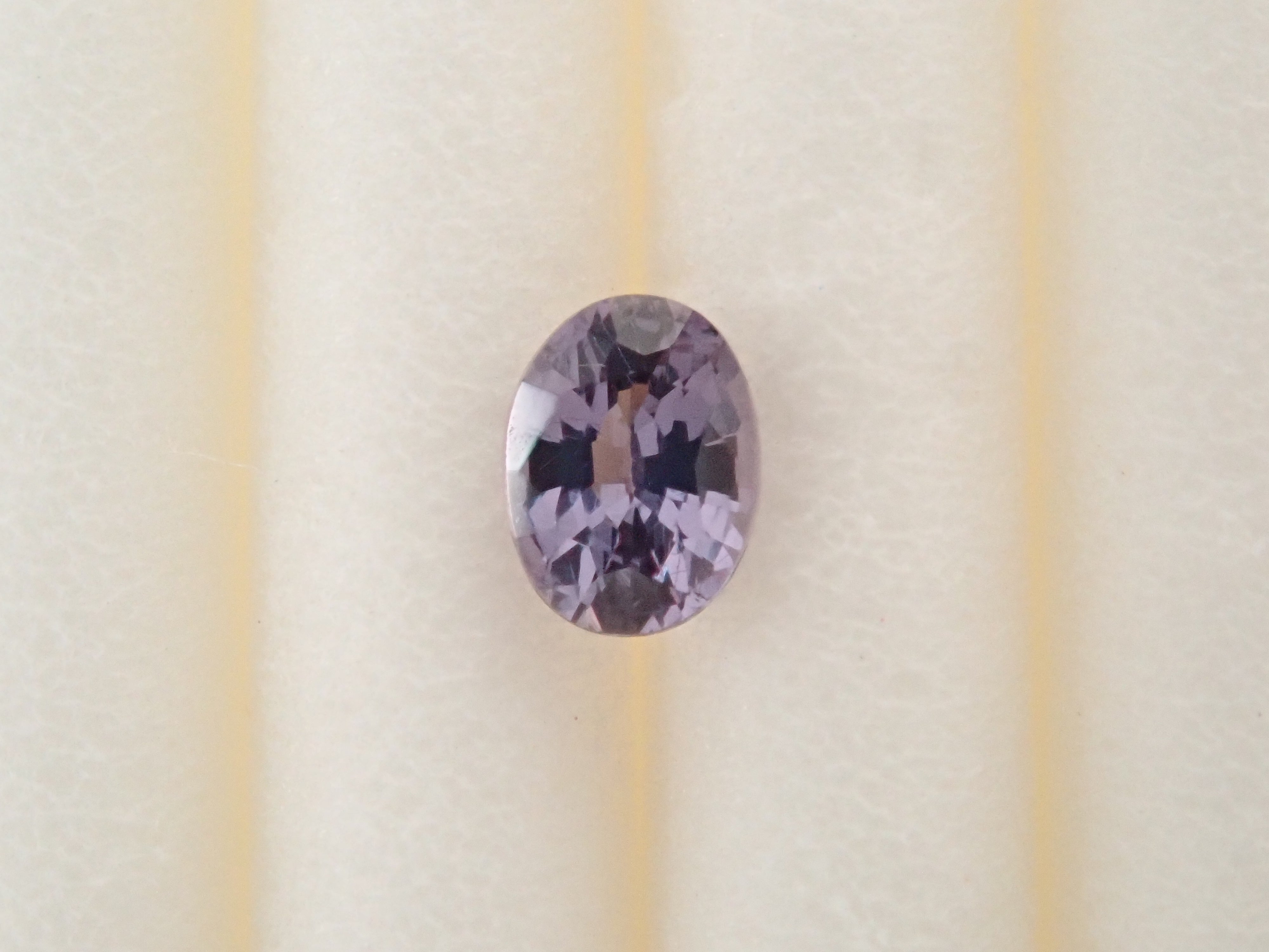 【1/27 22時販売】マダガスカル産ベキリーブルーガーネット（カラーチェンジガーネット） 0.132ctルース