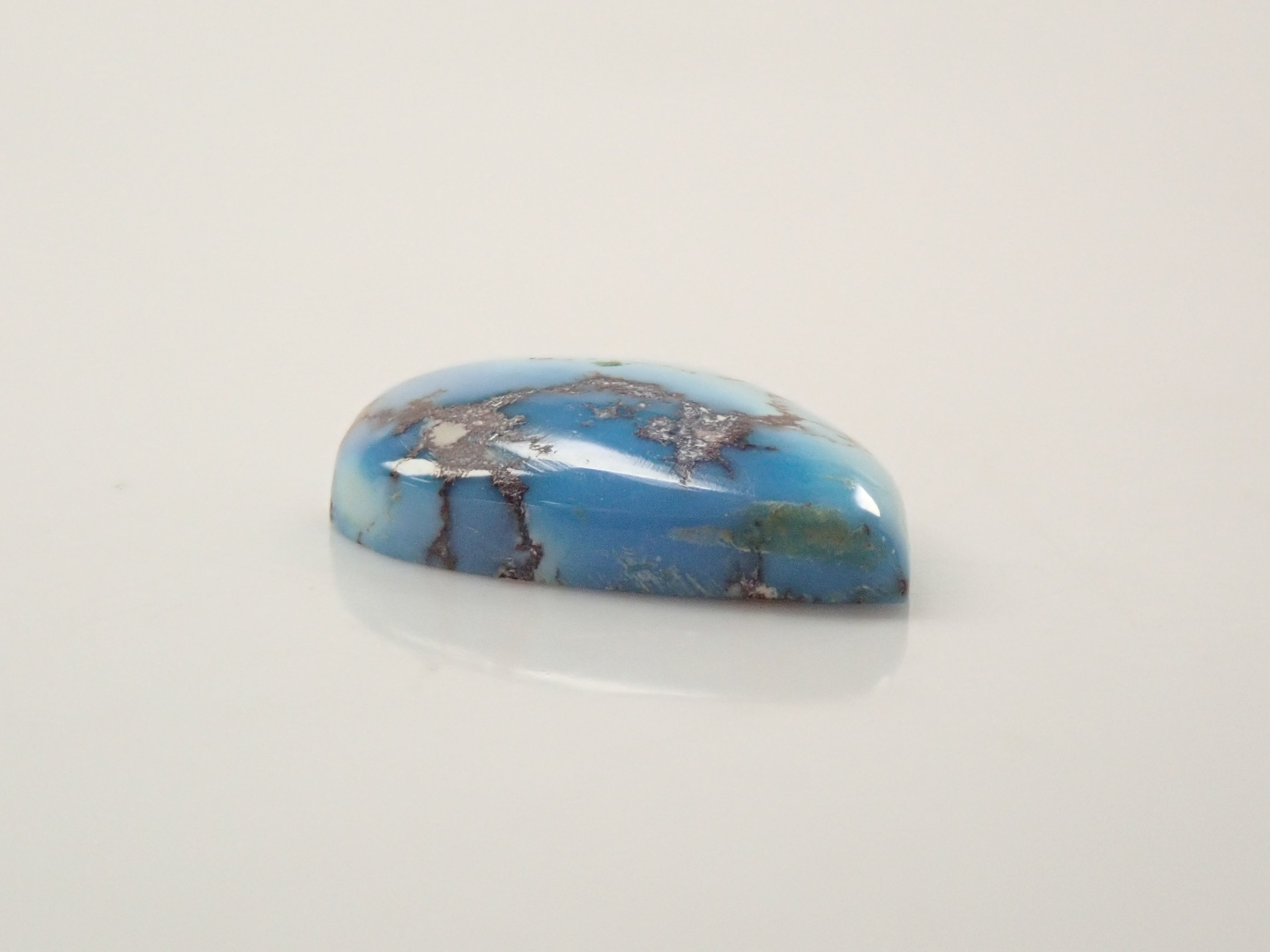 [On Sale at 10 PM on January 28th] 2.882ct Golden Hill Turquoise from Kazakhstan