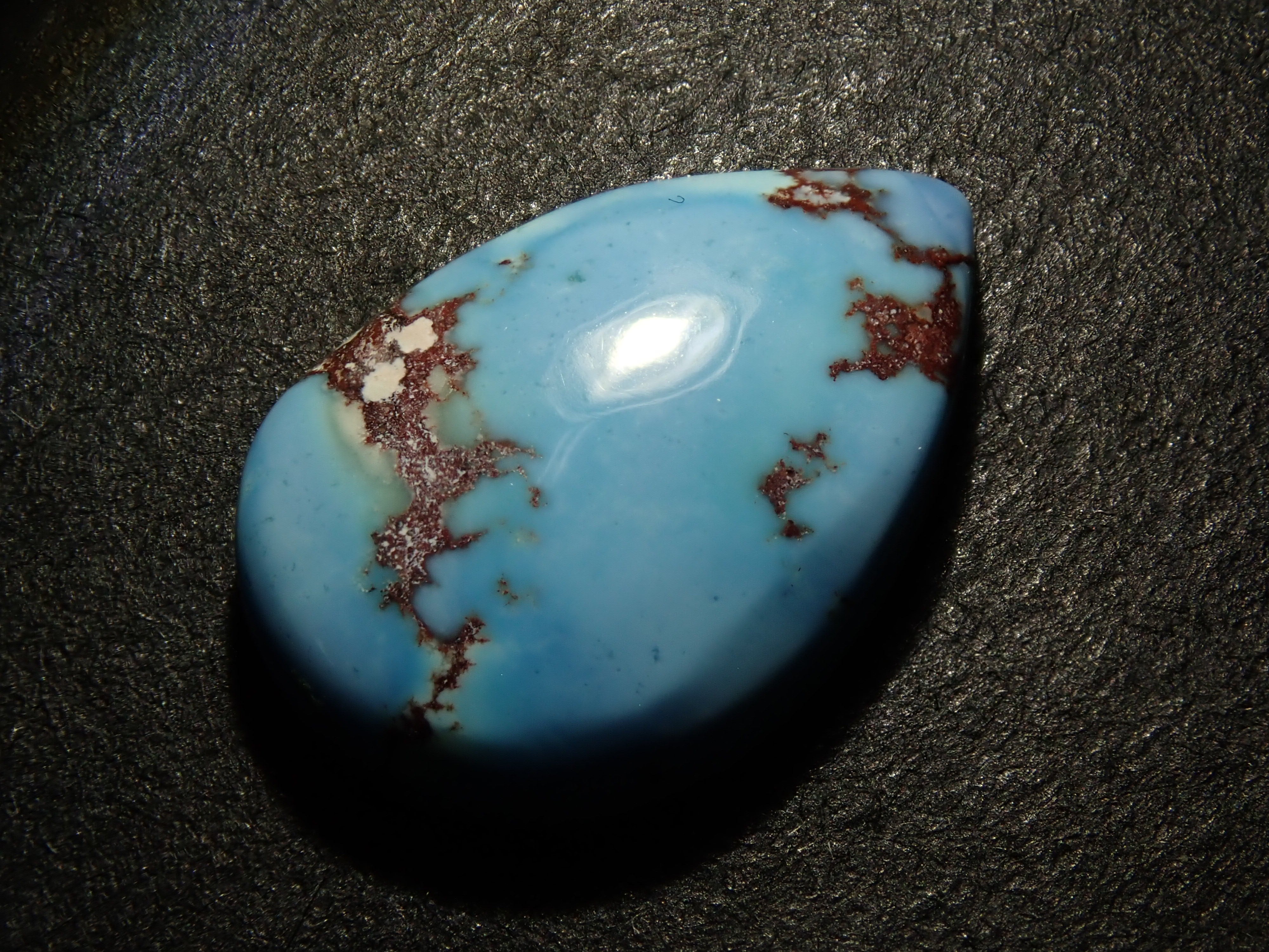 [12561831] 哈薩克產金山綠松石，2.524克拉散裝