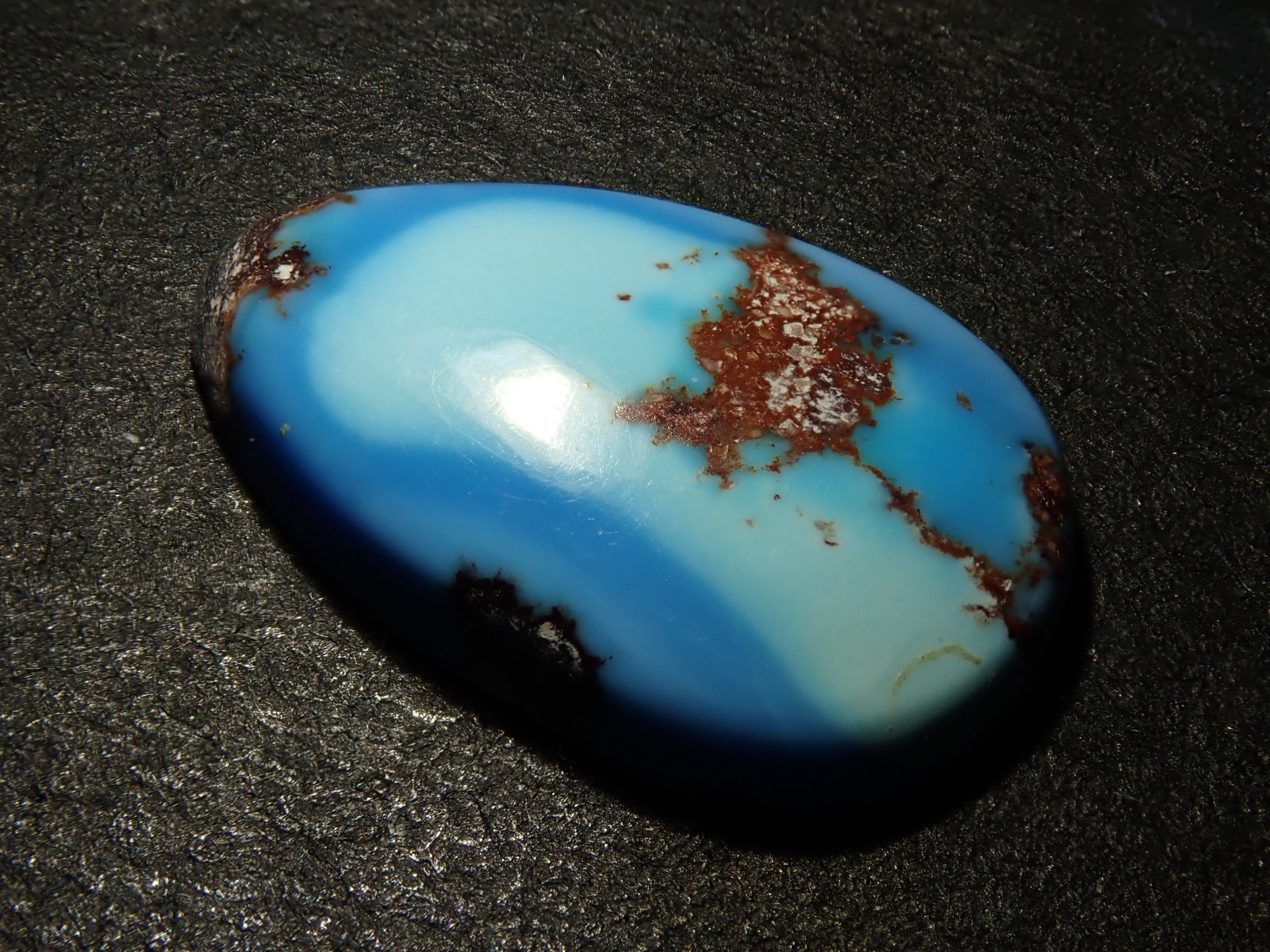 [12561832] 哈薩克產金山綠松石，2.314克拉散裝