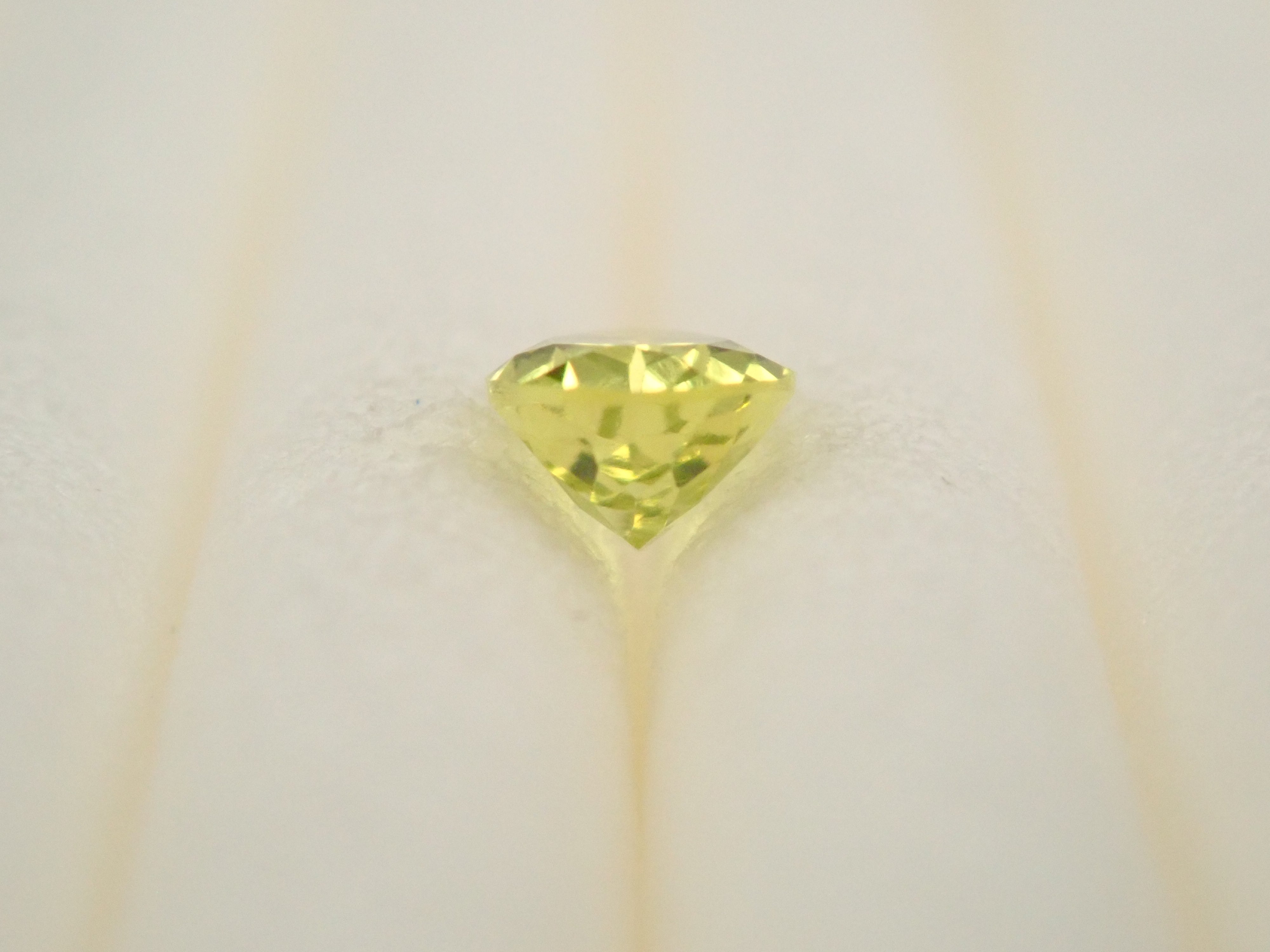 【1/27 22時販売】タンザニア産カナリーイエロークリソベリル 0.139ctルース
