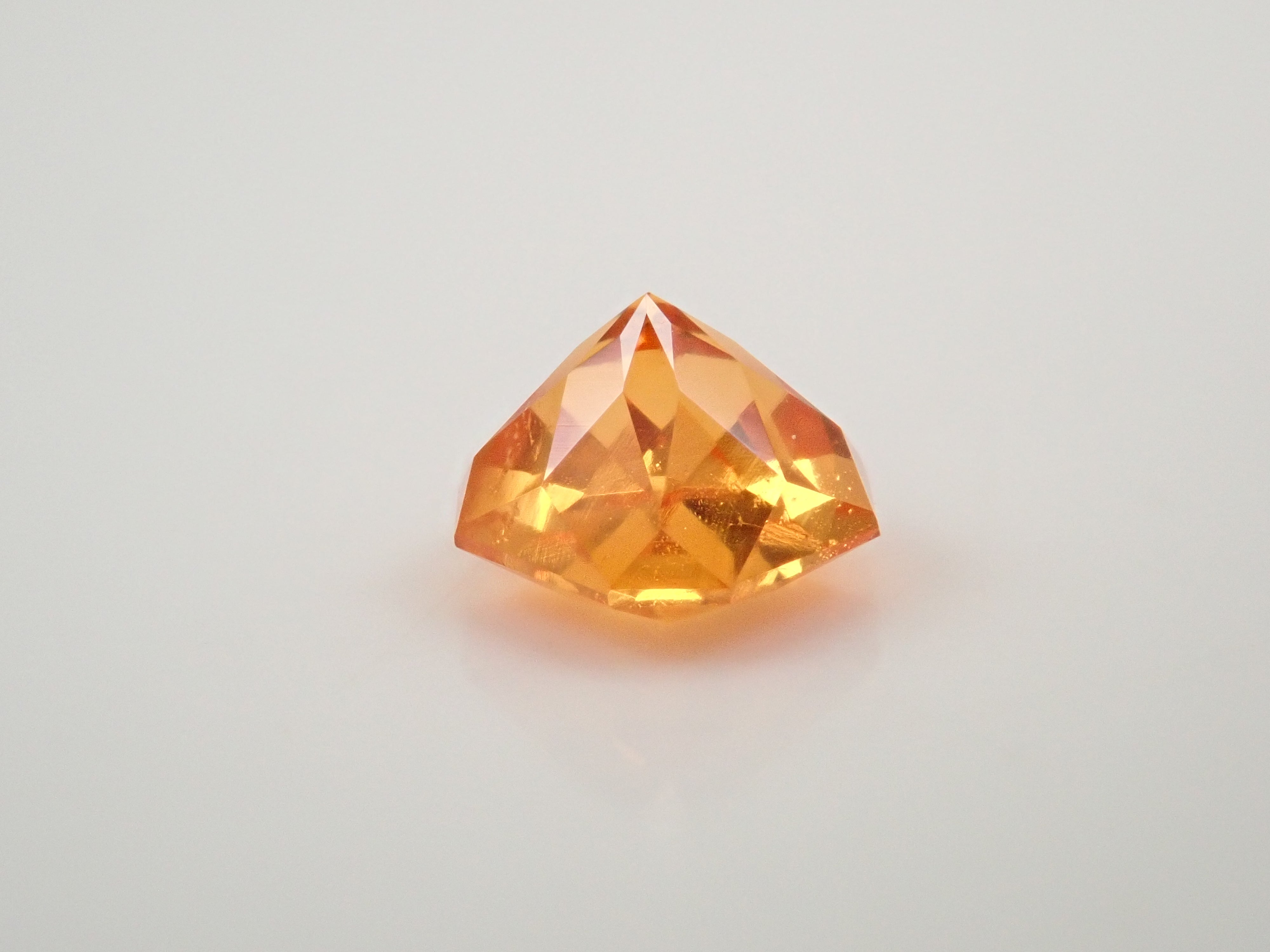 [On Sale at 10 PM on January 29th] Tanzanian Mandarin Garnet 0.352ct Loose Stone