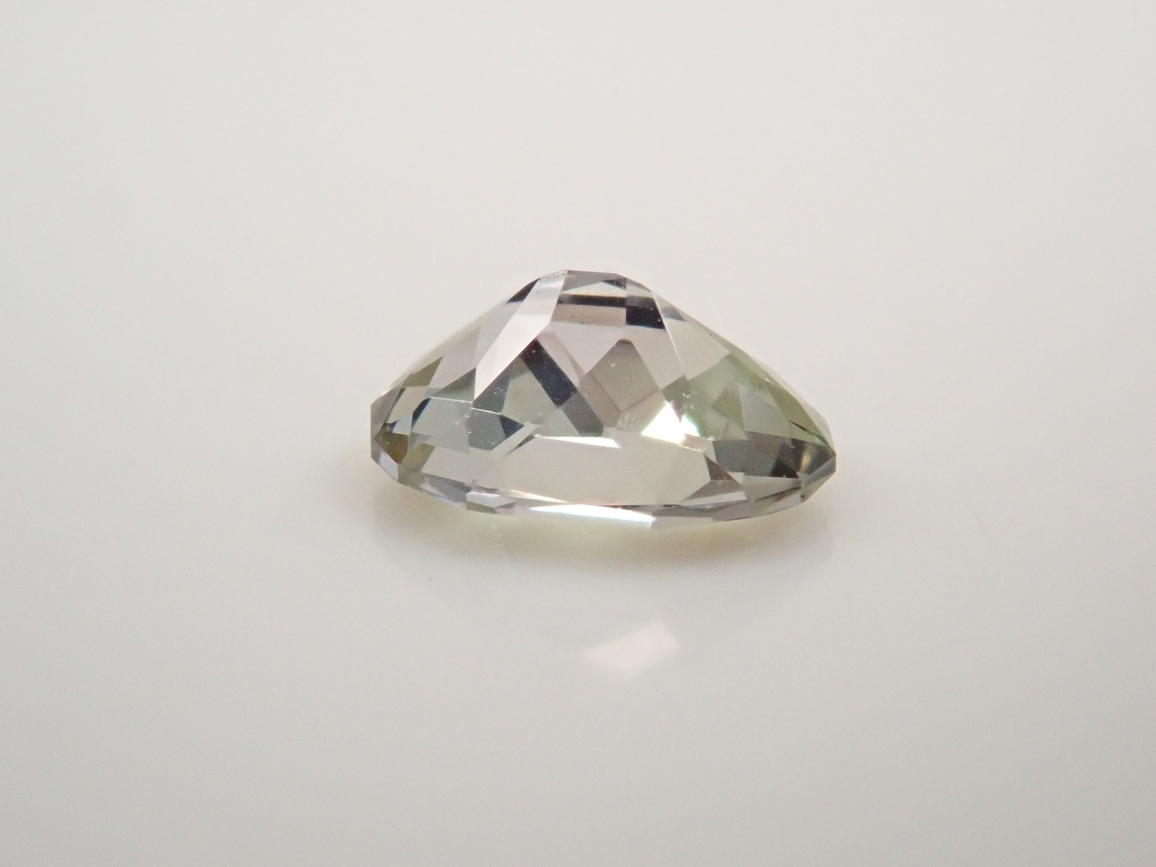 【1/24 22時販売】タンザニア産グリーンゾイサイト 0.262ctルース