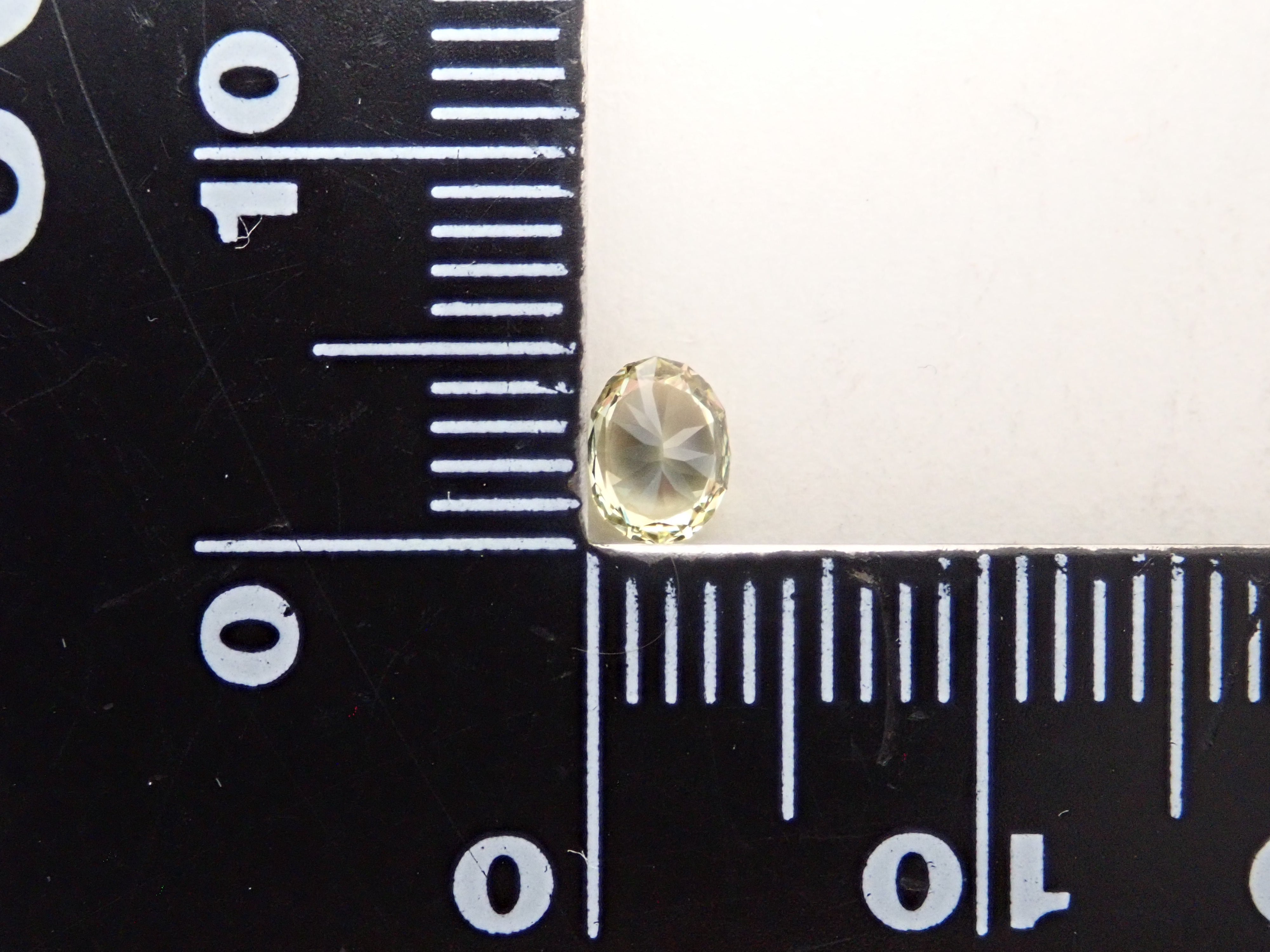 【1/24 22時販売】マリ共和国産マリガーネット（グロッシュラー/アンドラダイト・ガーネット） 0.353ctルース