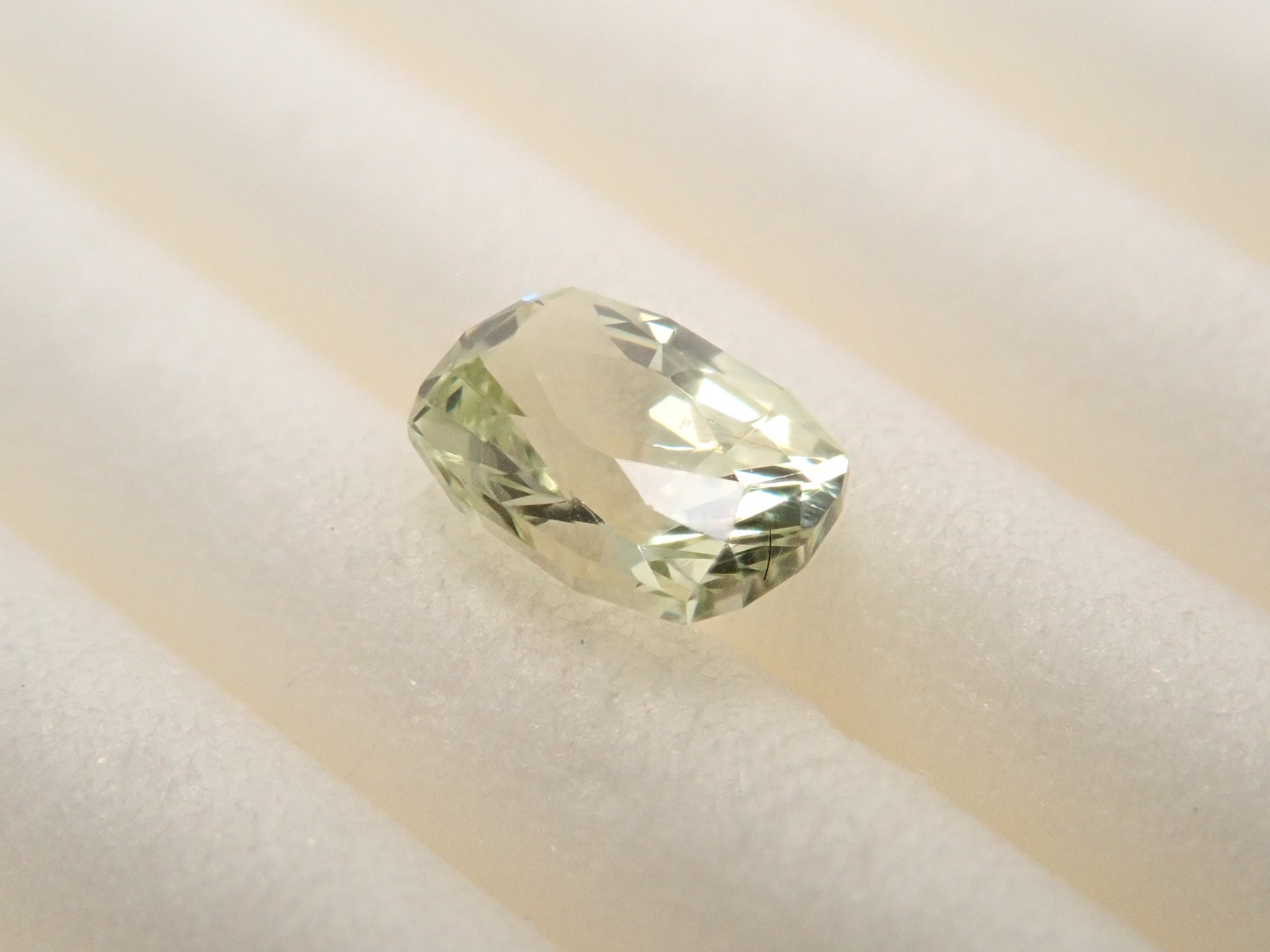 【1/24 22時販売】マリ共和国産マリガーネット（グロッシュラー/アンドラダイト・ガーネット） 0.359ctルース