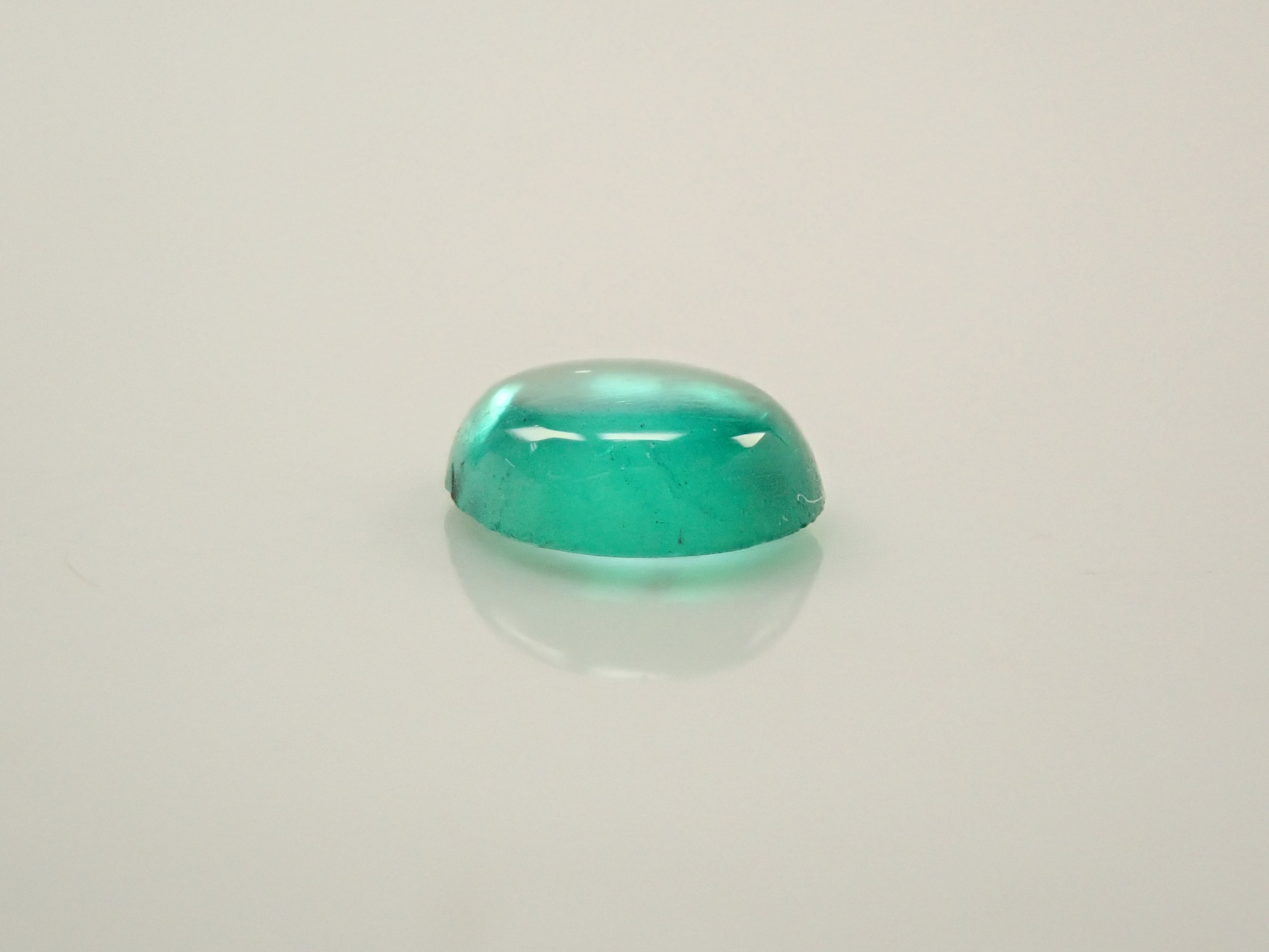 [On Sale at 10 PM on January 28th] Colombian Emerald Cat's Eye 0.238ct Loose