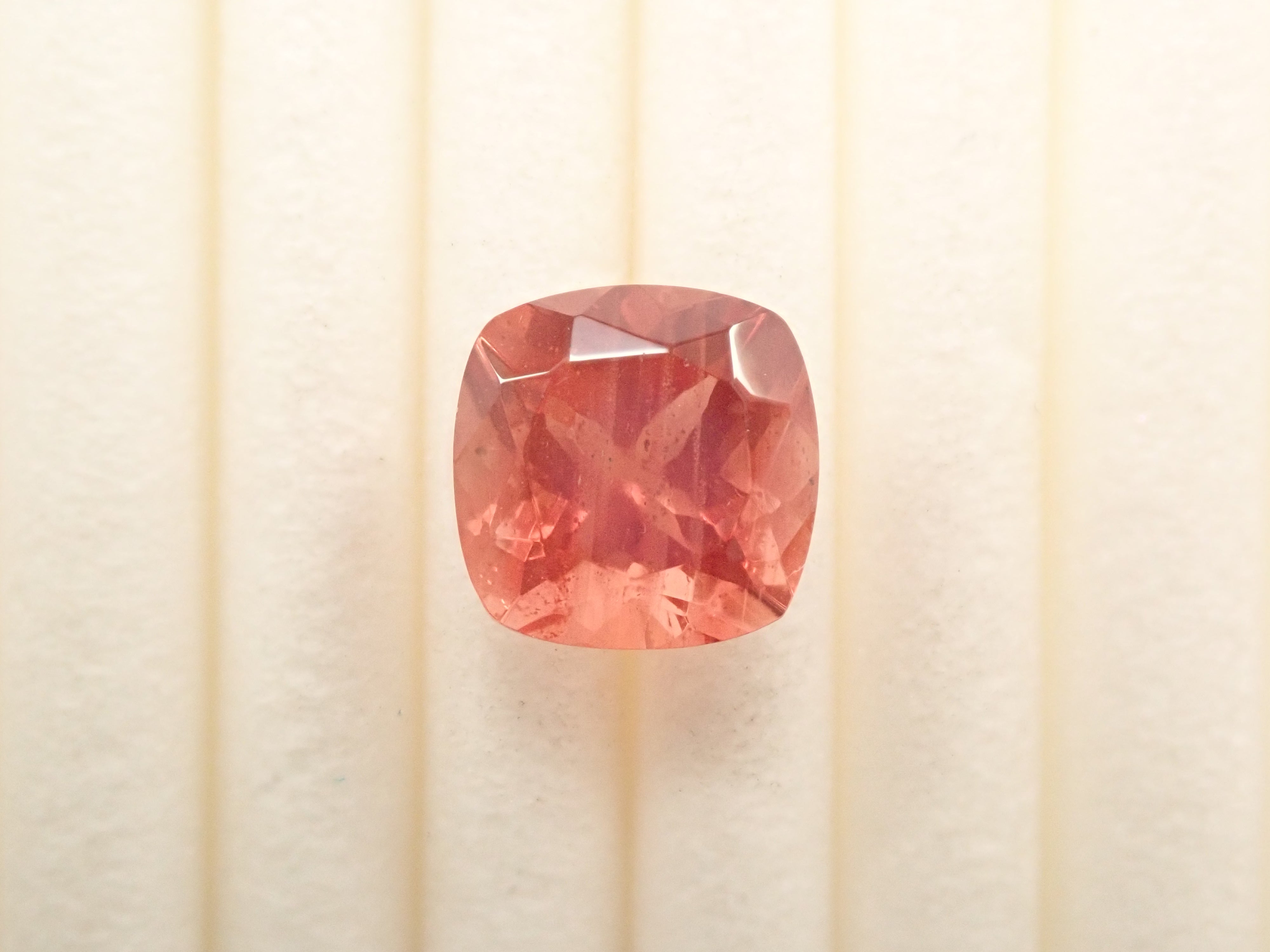 [12561820] Oregon Sunstone from the United States, 1.590ct Loose